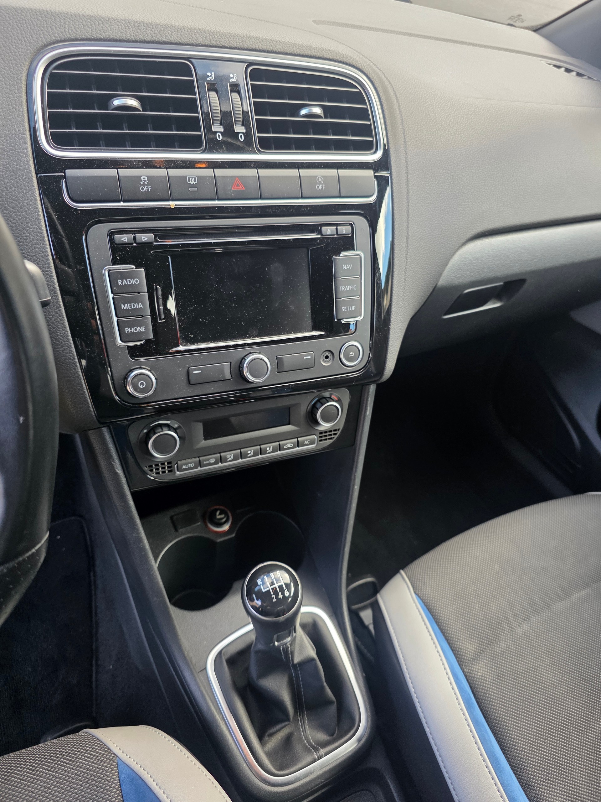 VW Polo 1.4 TSI BlueGT-image-7