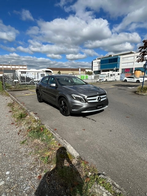 MERCEDES-BENZ GLA 200 CDI 4Matic 7G-DCT-image-1