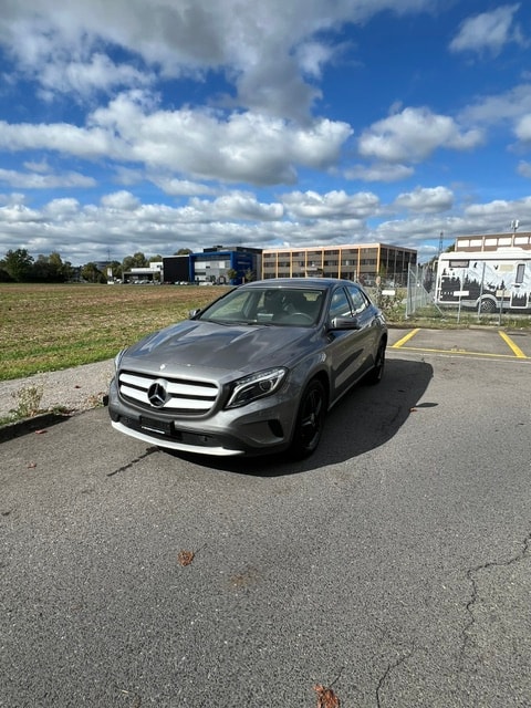 MERCEDES-BENZ GLA 200 CDI 4Matic 7G-DCT-image-0