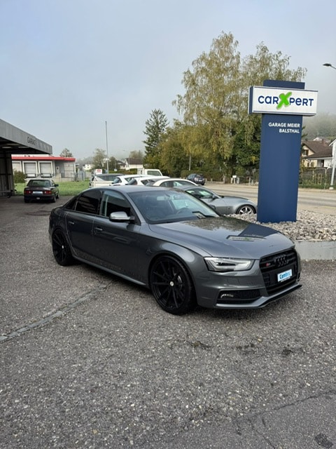 AUDI S4 Limousine 3.0 TFSI quattro S-tronic-image-4