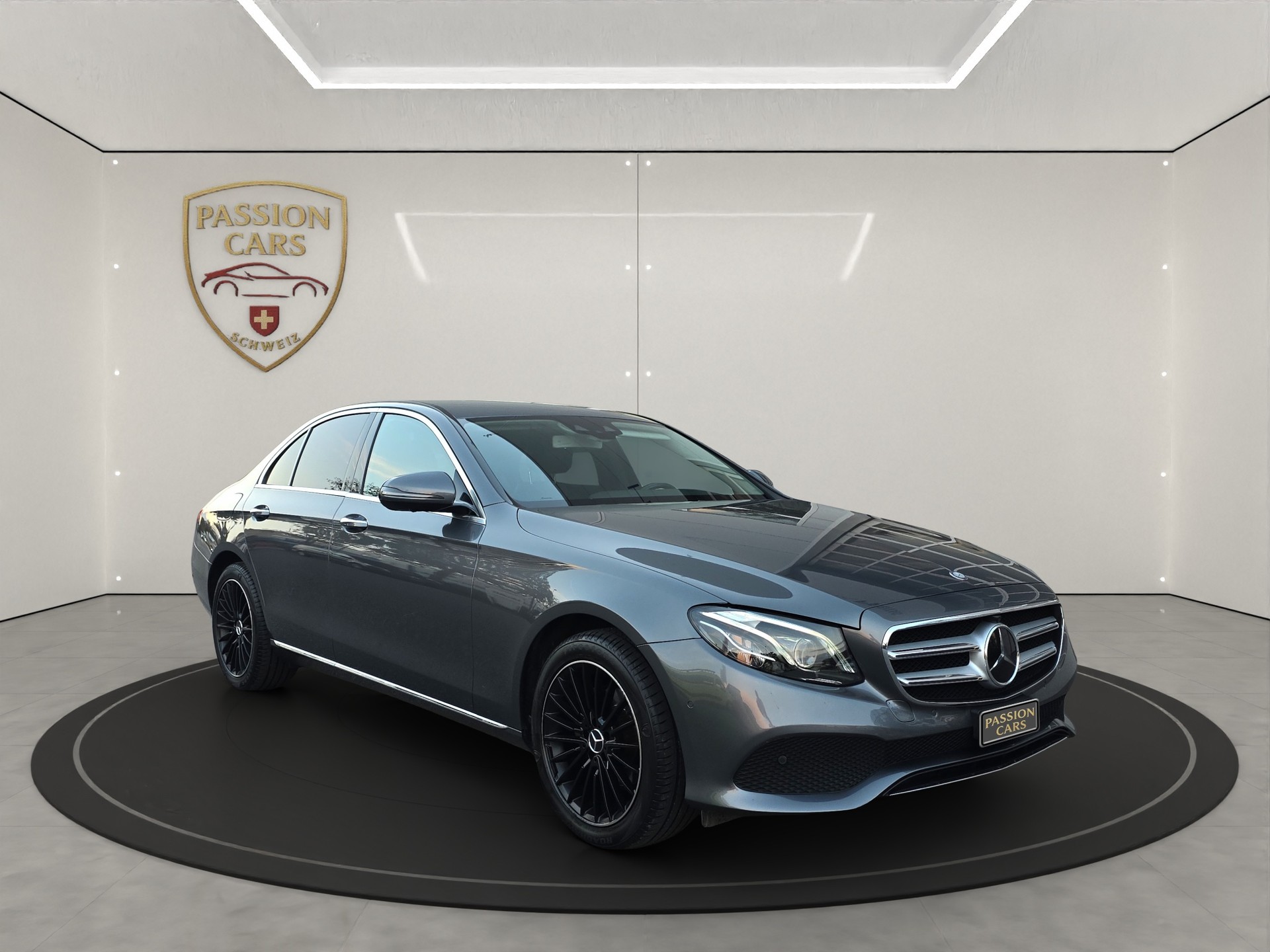 MERCEDES-BENZ E 220 d Avantgarde 9G-Tronic-image-6