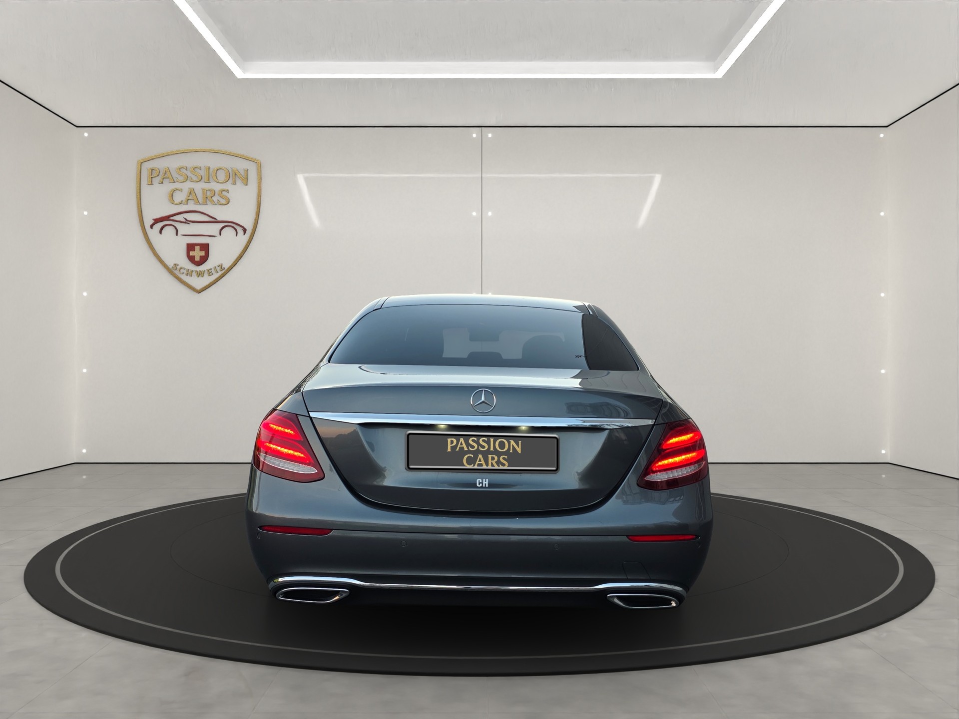MERCEDES-BENZ E 220 d Avantgarde 9G-Tronic-image-3
