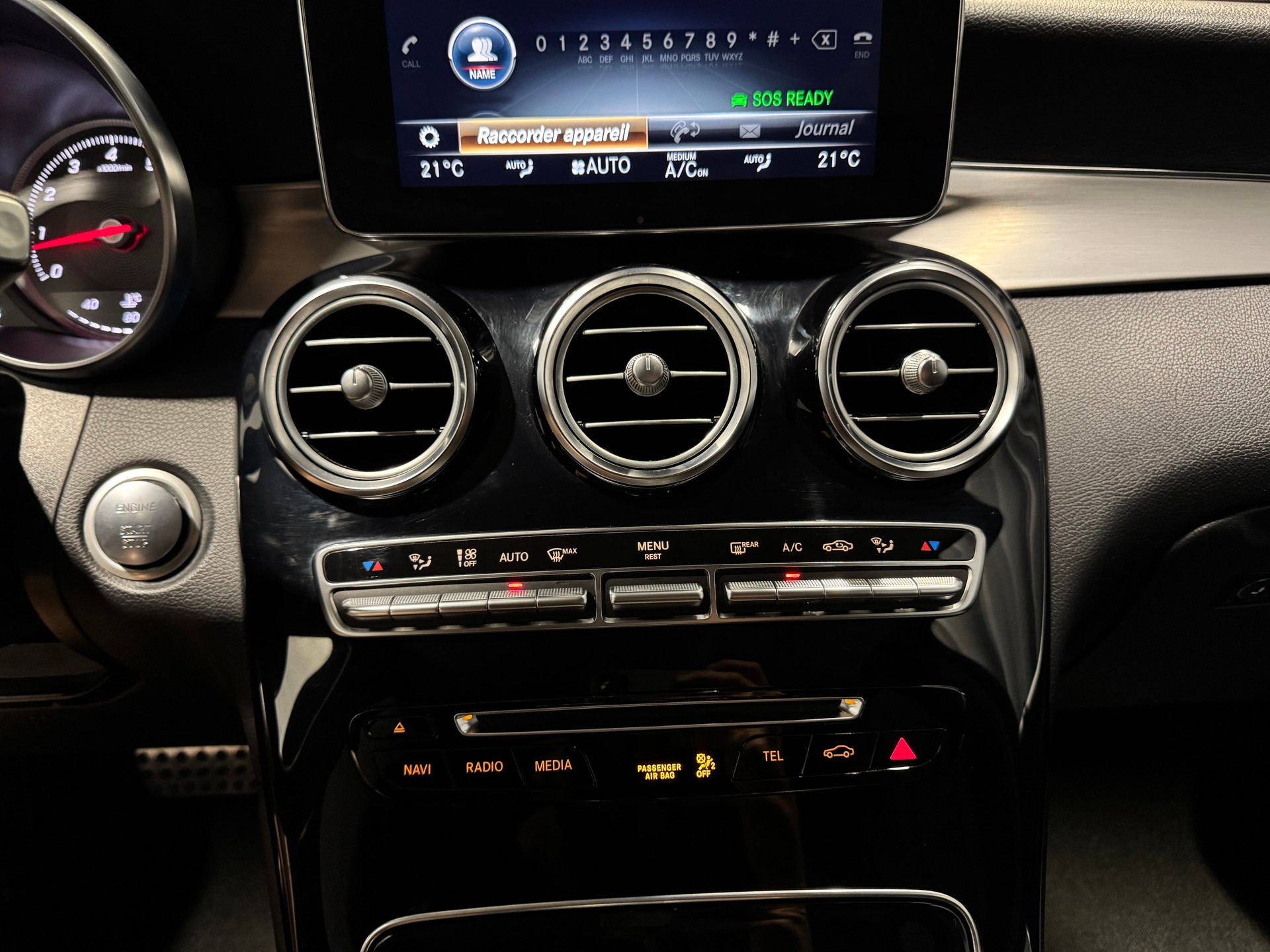 MERCEDES-BENZ GLC 250 AMG Line 4Matic 9G-Tronic (10)-image-15
