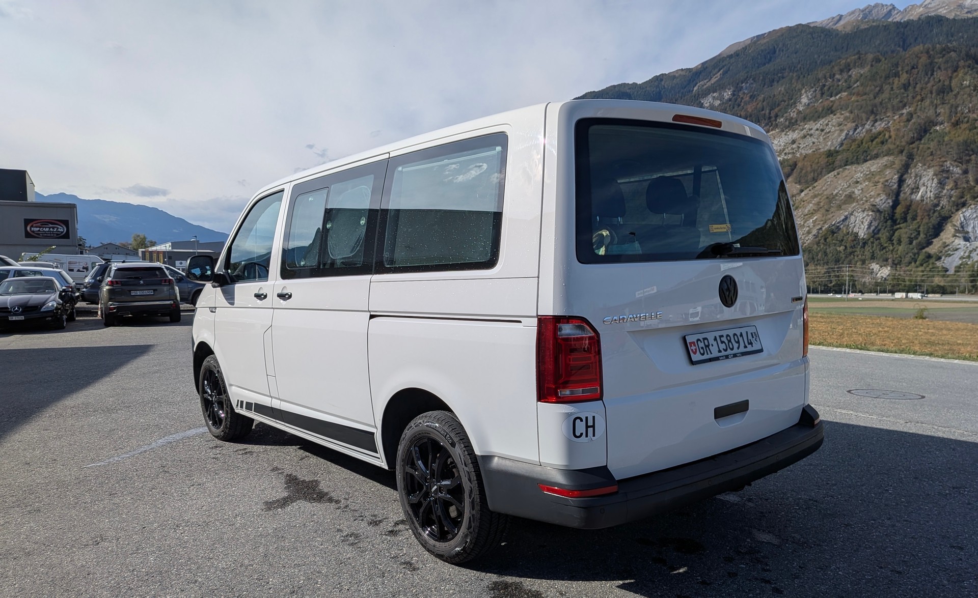 VW T6 Kombi 2.0 4m Caravelle-image-2