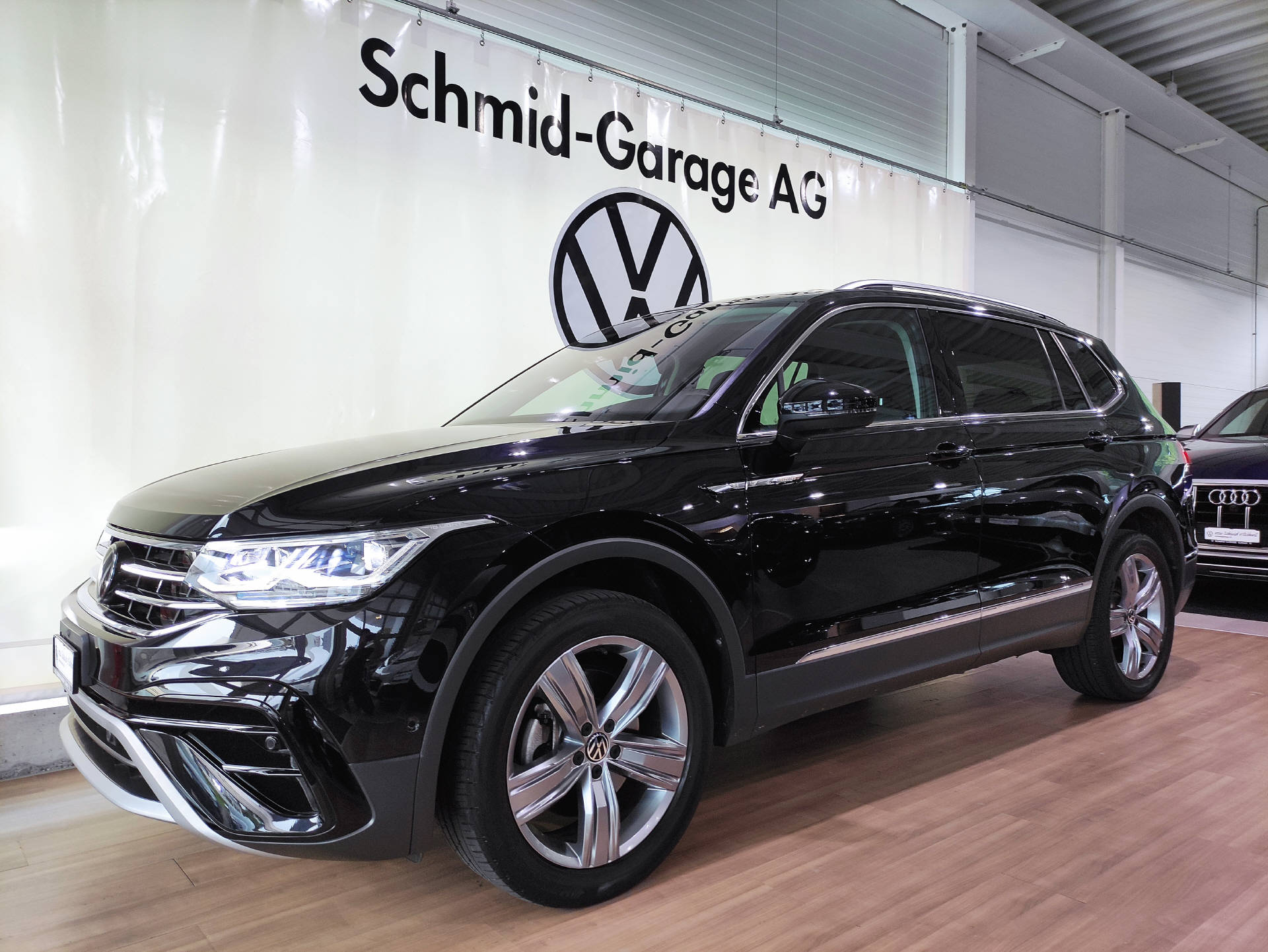 VW Tiguan Allspace 2.0 TDI SCR Elegance DSG-image-1