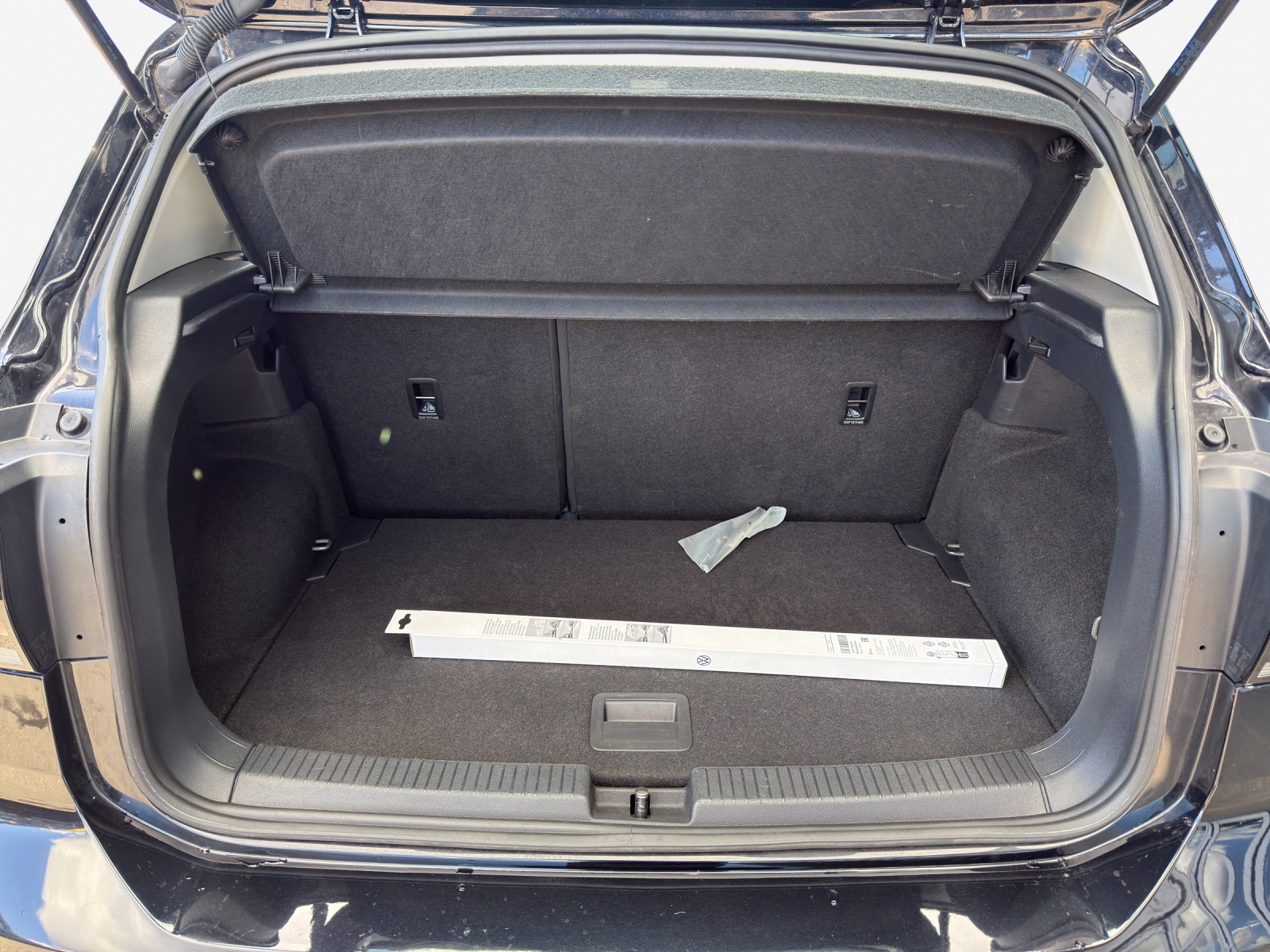 VW T-Cross 1.0 TSI Life DSG-image-12