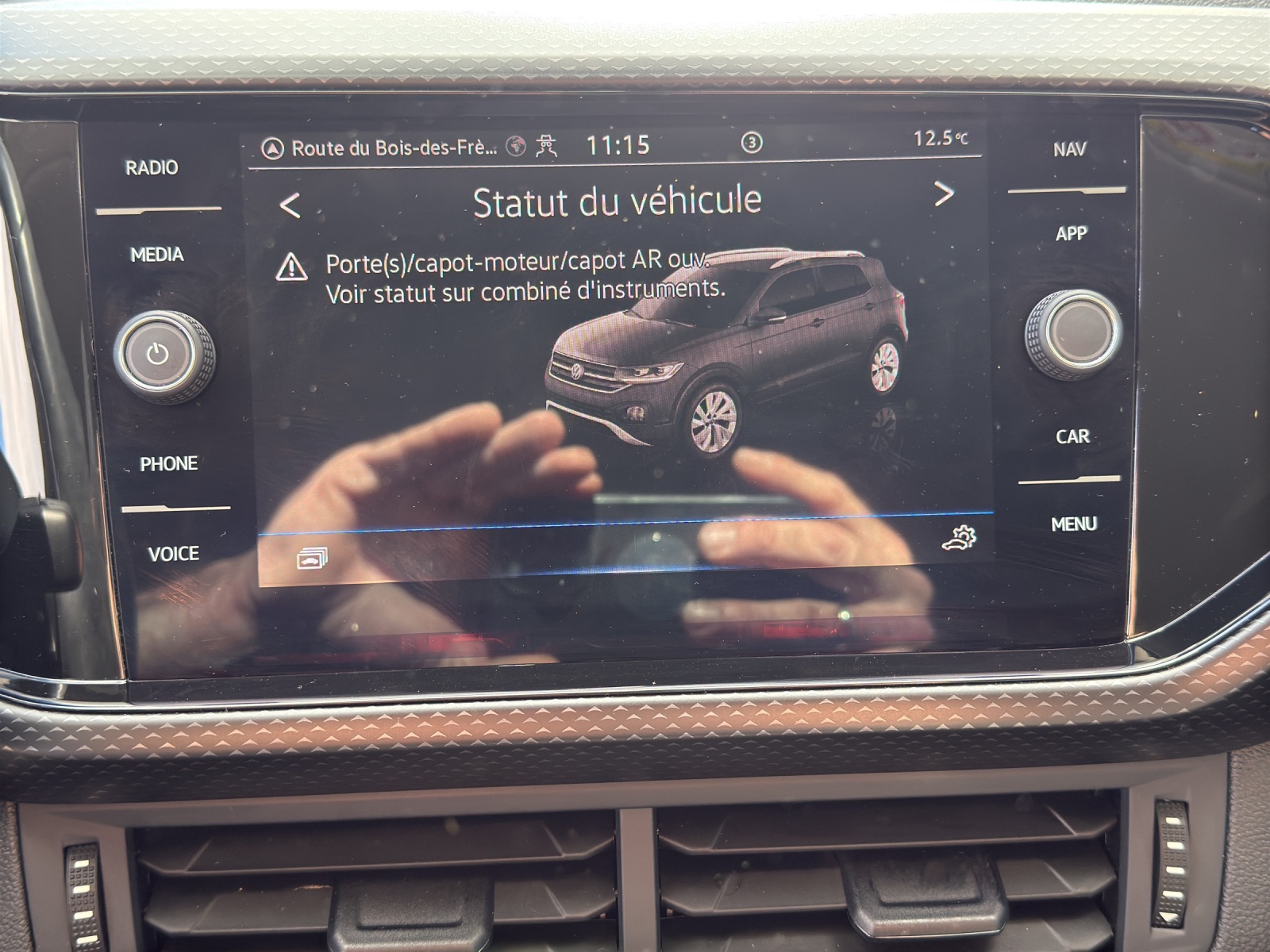 VW T-Cross 1.0 TSI Life DSG-image-15