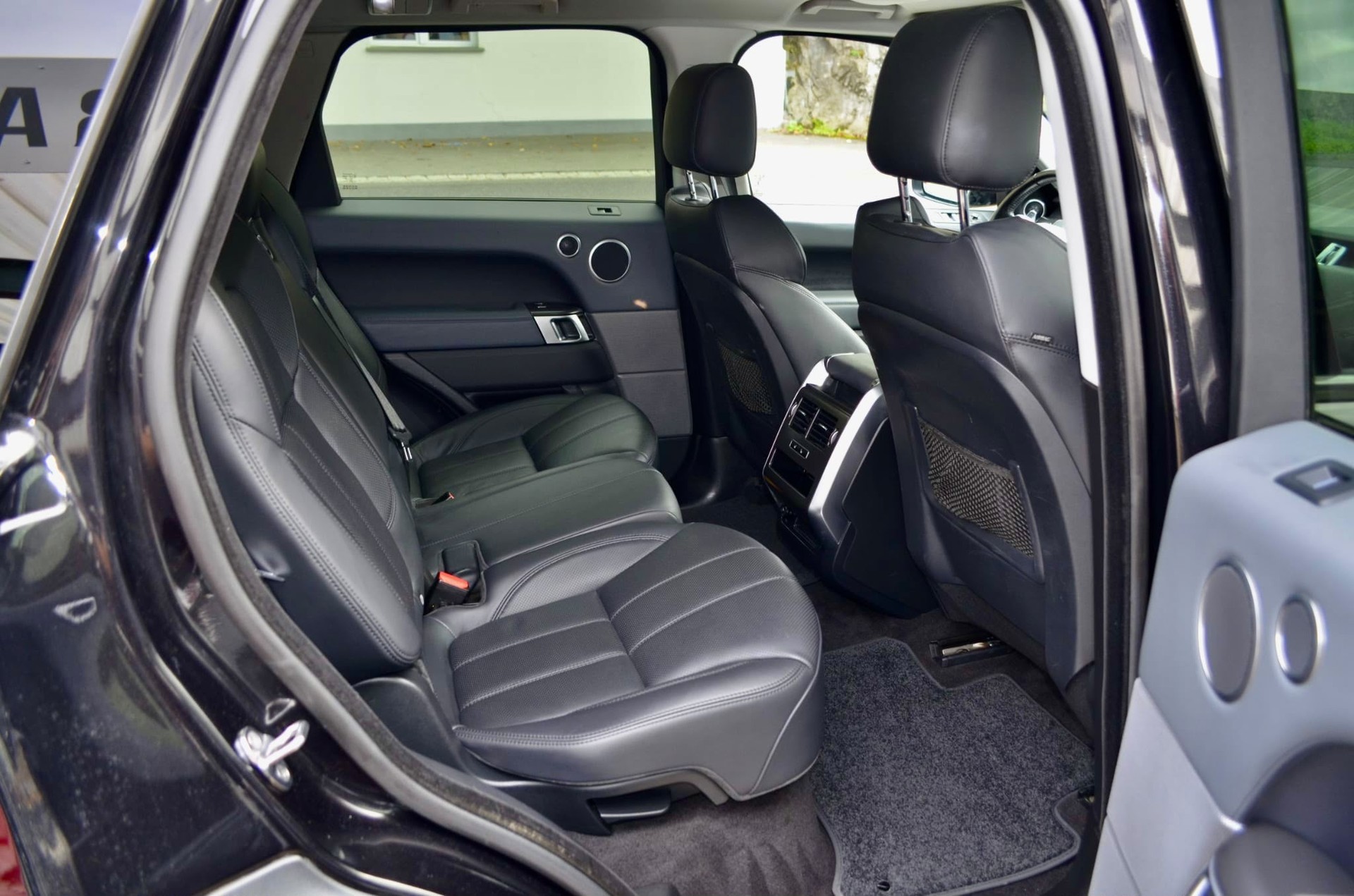 LAND ROVER Range Rover Sport 4.4 SDV8 HSE Automatic-image-9