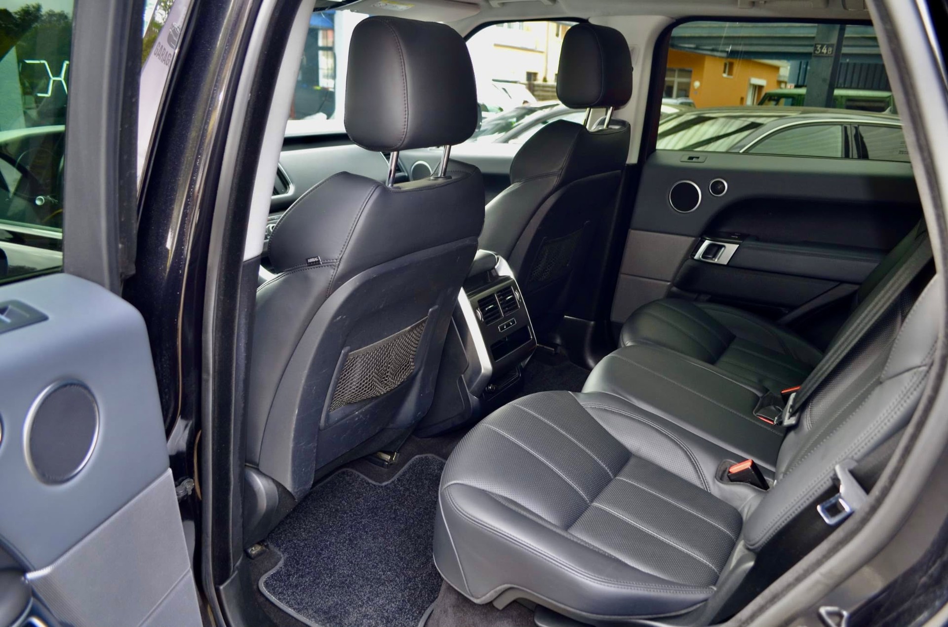 LAND ROVER Range Rover Sport 4.4 SDV8 HSE Automatic-image-7