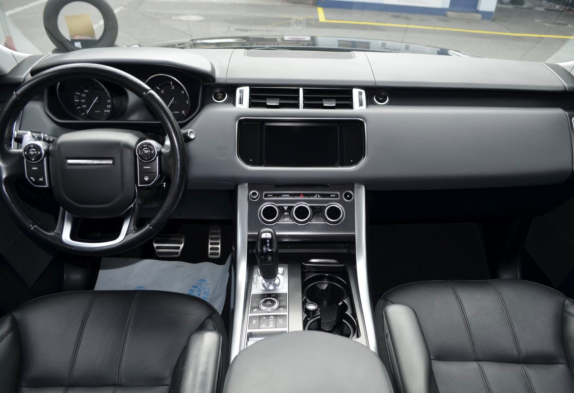 LAND ROVER Range Rover Sport 4.4 SDV8 HSE Automatic-image-5