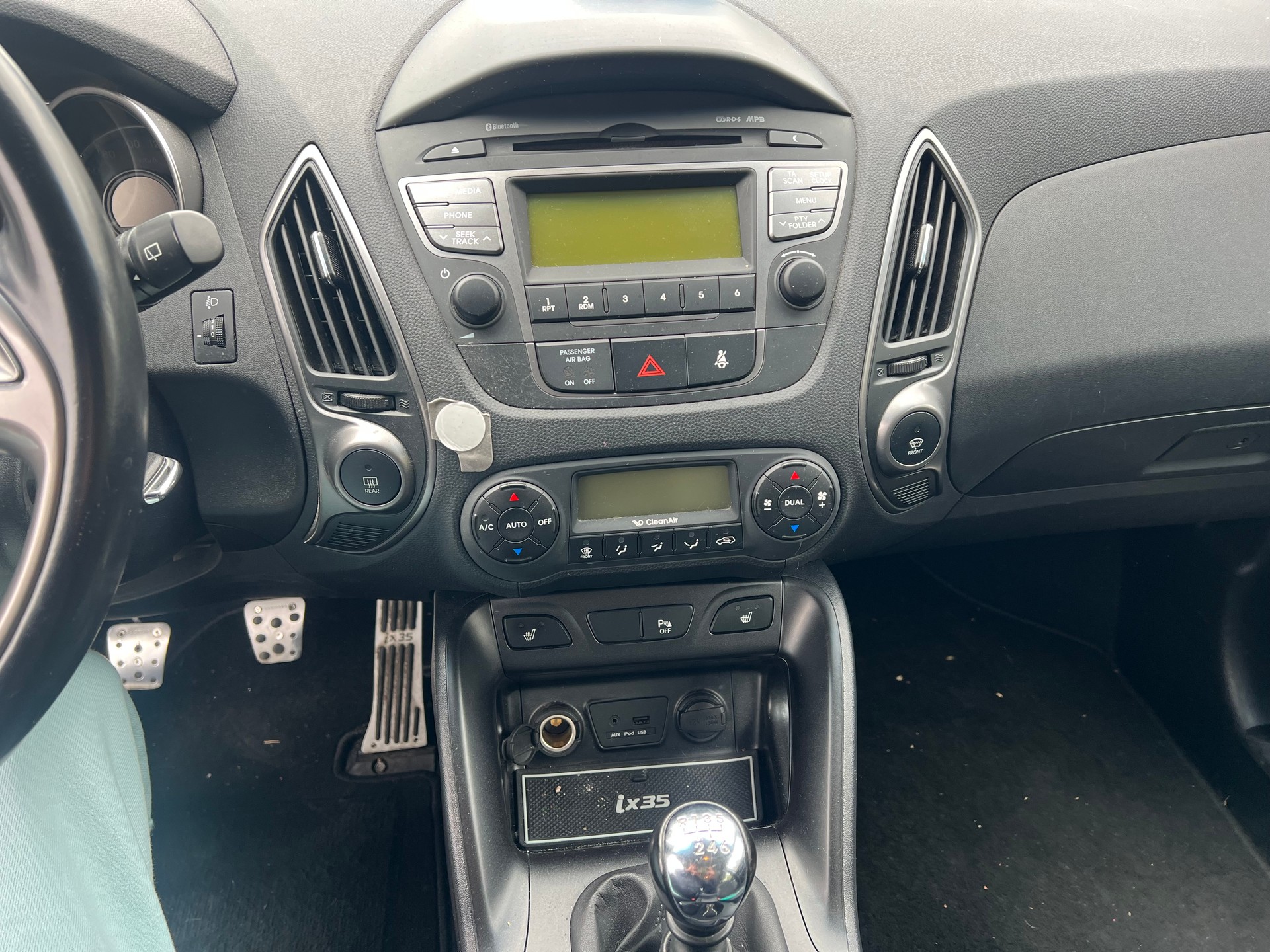 HYUNDAI iX 35 2.0 Style 4WD-image-7