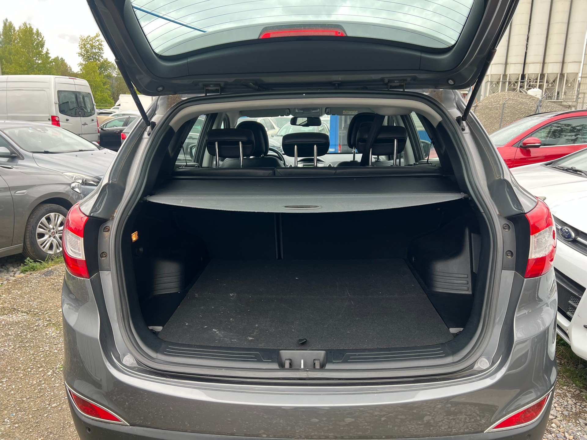 HYUNDAI iX 35 2.0 Style 4WD-image-4