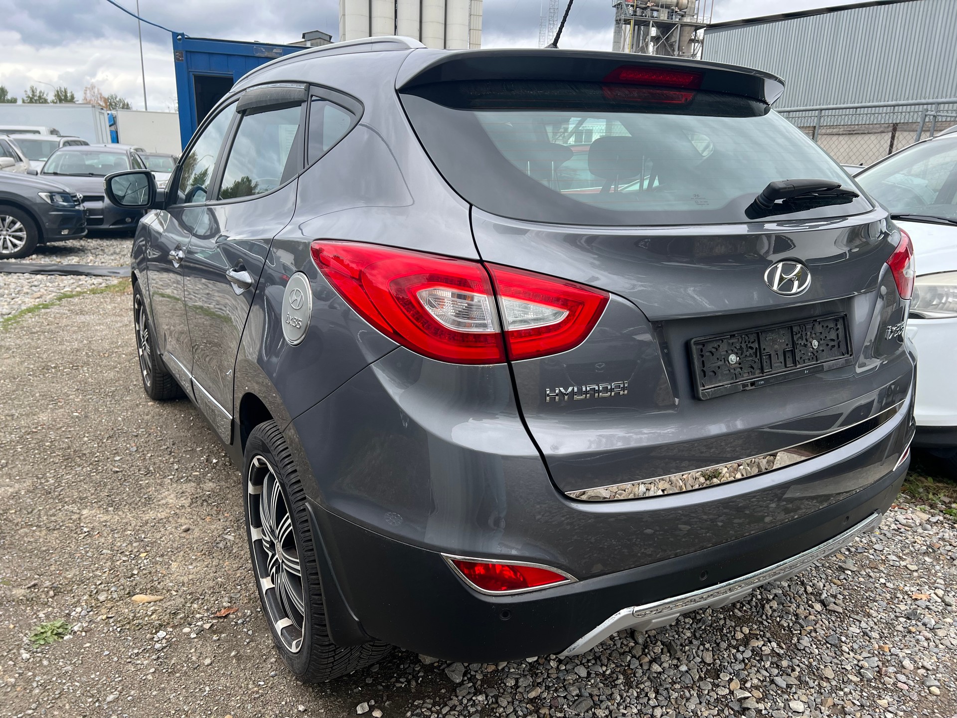 HYUNDAI iX 35 2.0 Style 4WD-image-3