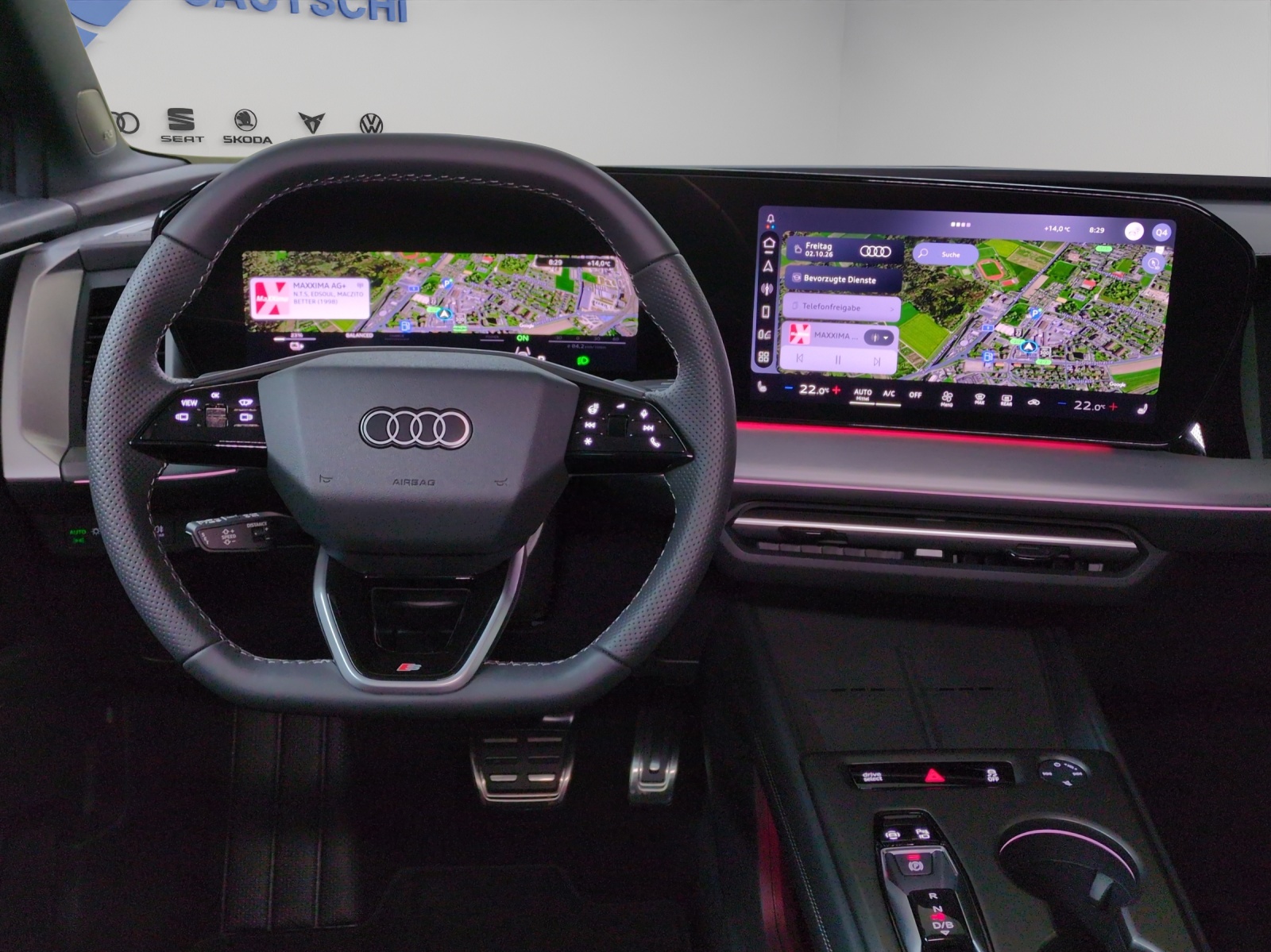 AUDI Q4 e-tron SUV quattro performance Swiss Ski-image-6