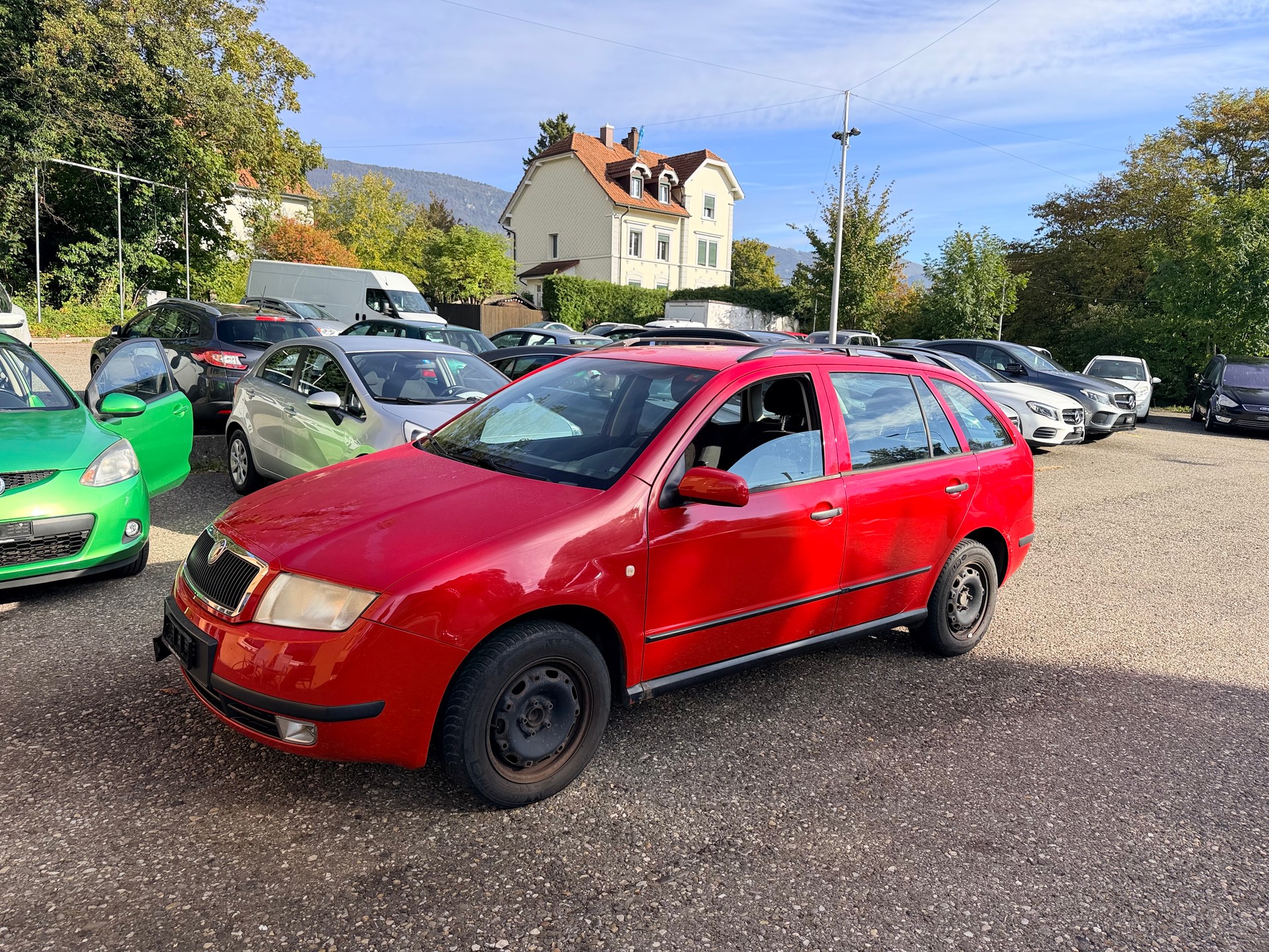 SKODA Fabia 1.4 16V Elegance-image-13