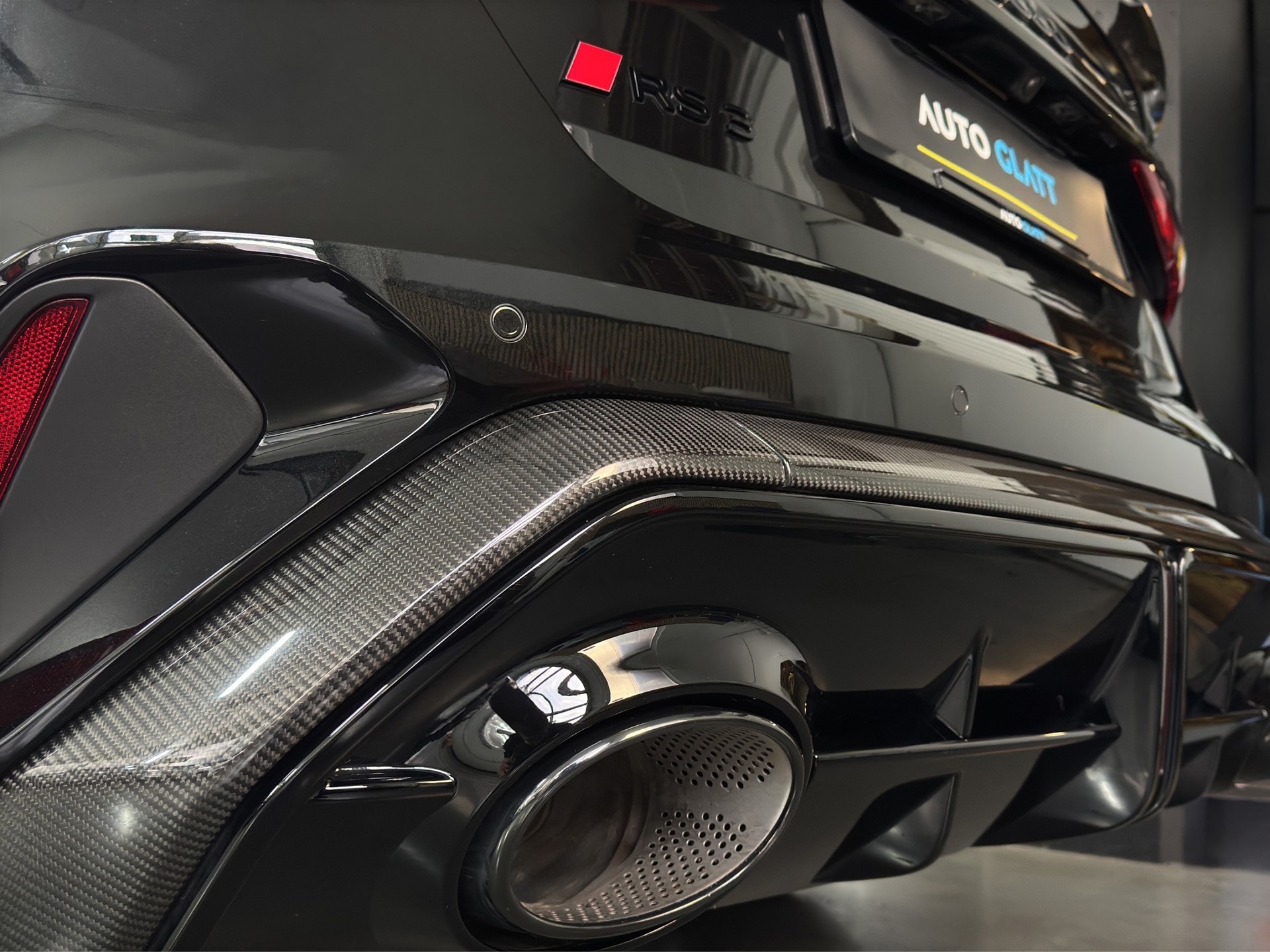 AUDI RS3 Limousine 2.5 TSI quattro S-tronic " Rs-Carbon Paket inkl.-Schalensitze-Keramikbremsen"-image-8