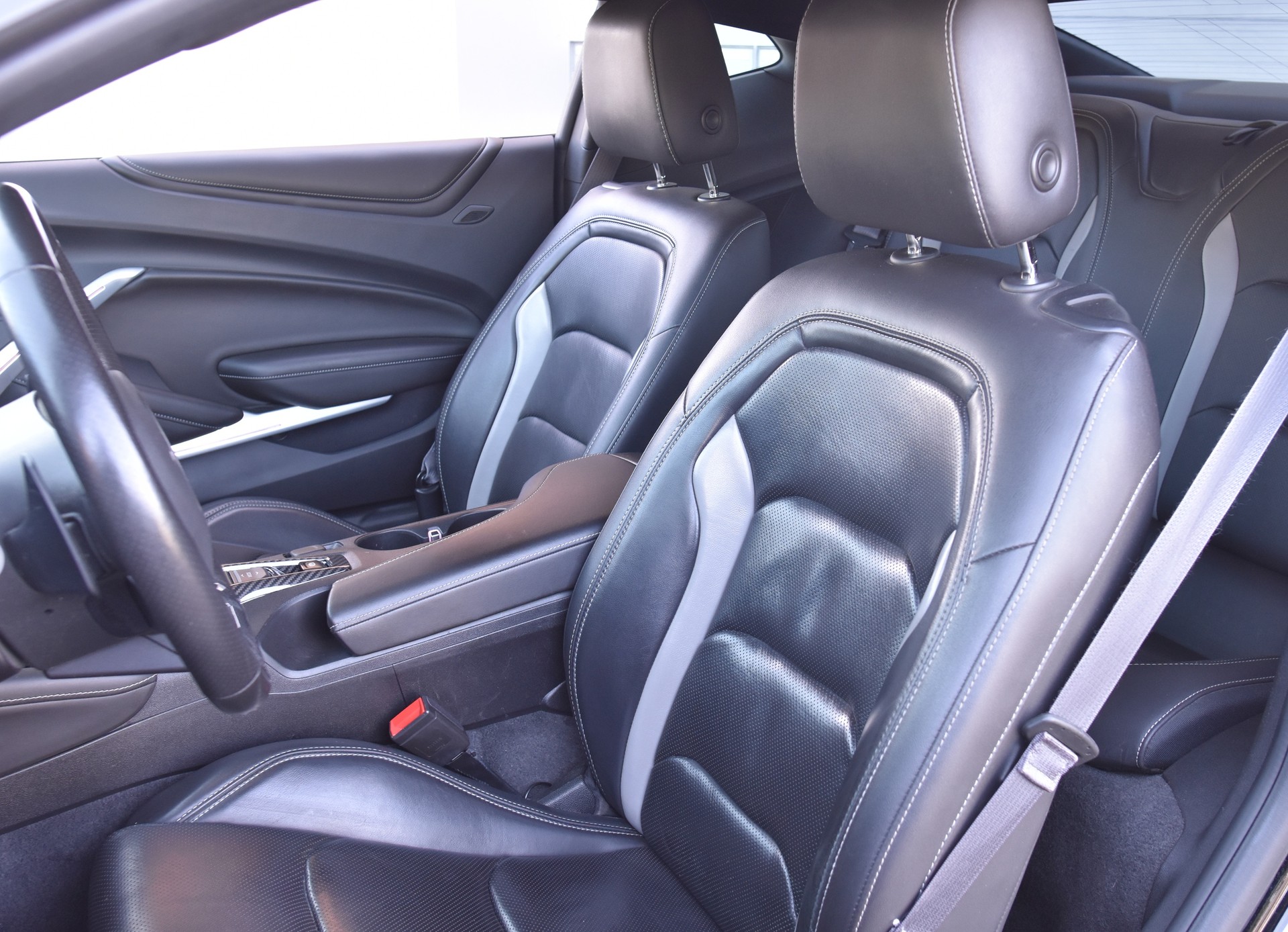 CHEVROLET Camaro 6.2 Coupé Automatic-image-9