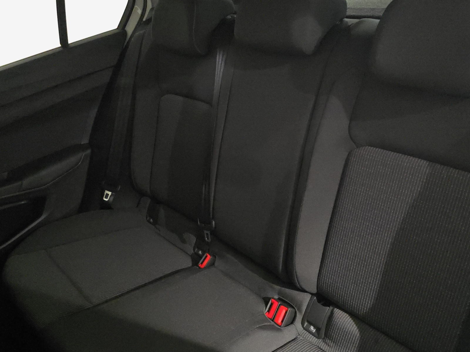 VW Golf 1.5 e TSI mHEV Value DSG-image-11