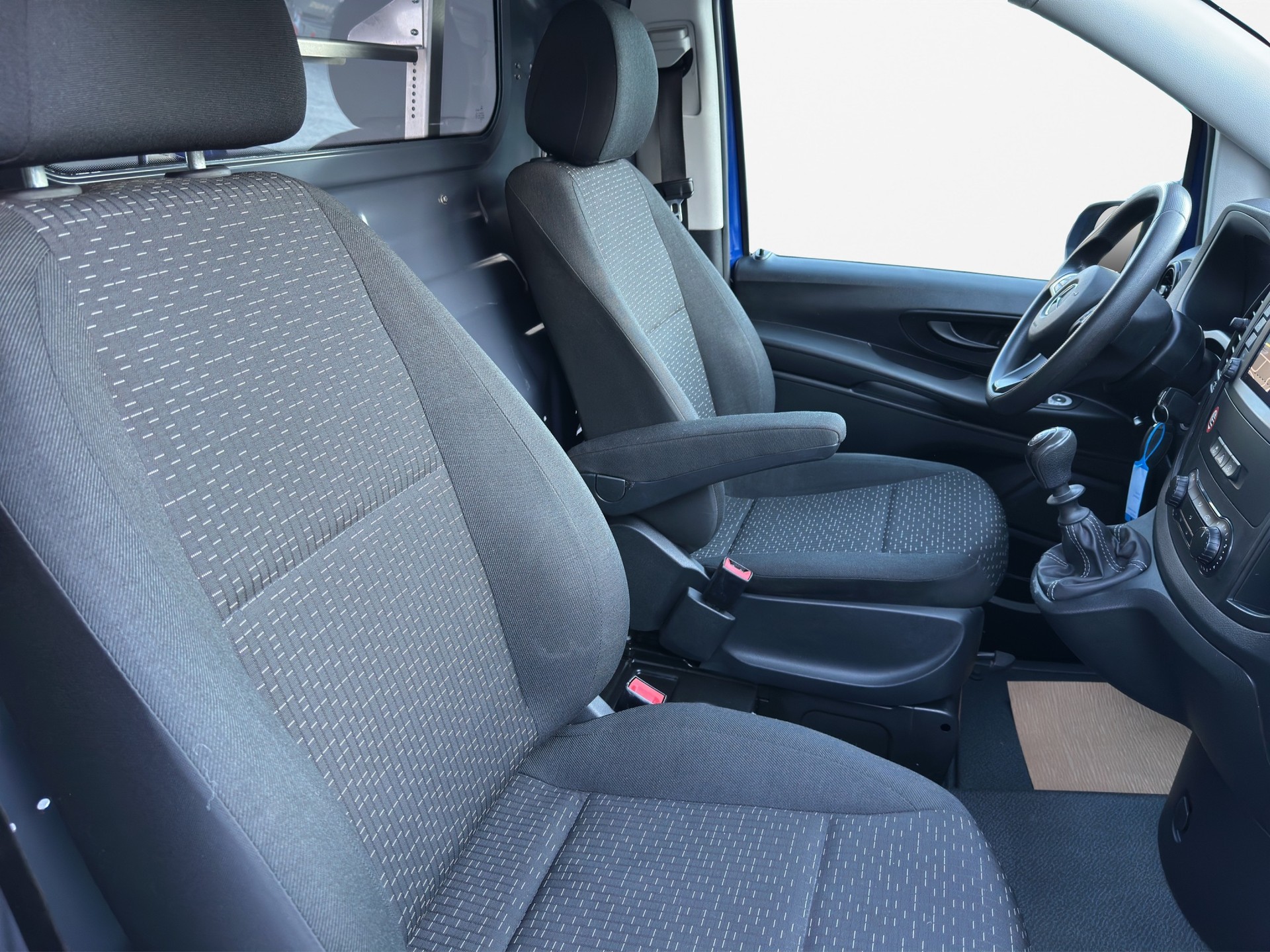 MERCEDES-BENZ Vito 116 CDI Base-image-13