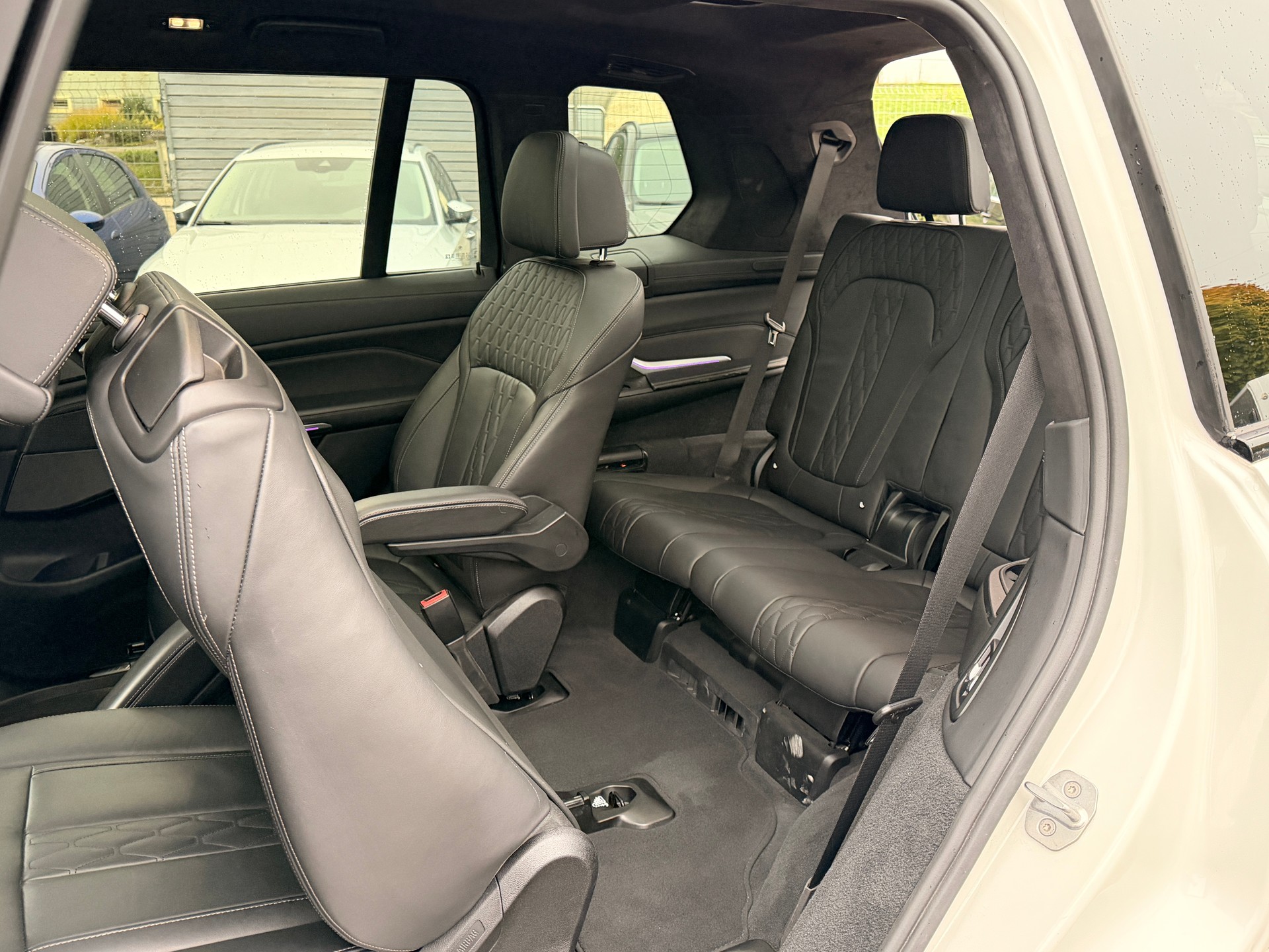 BMW X7 xDrive M50d Steptronic-image-10