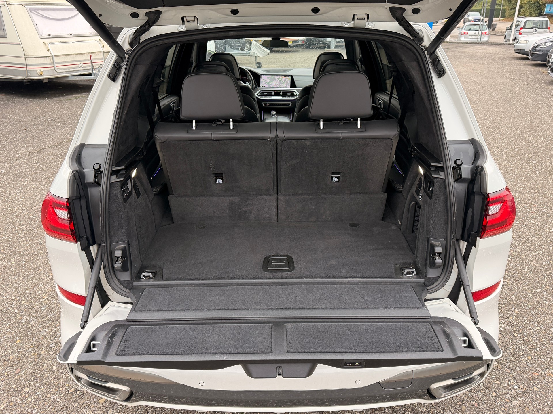 BMW X7 xDrive M50d Steptronic-image-11