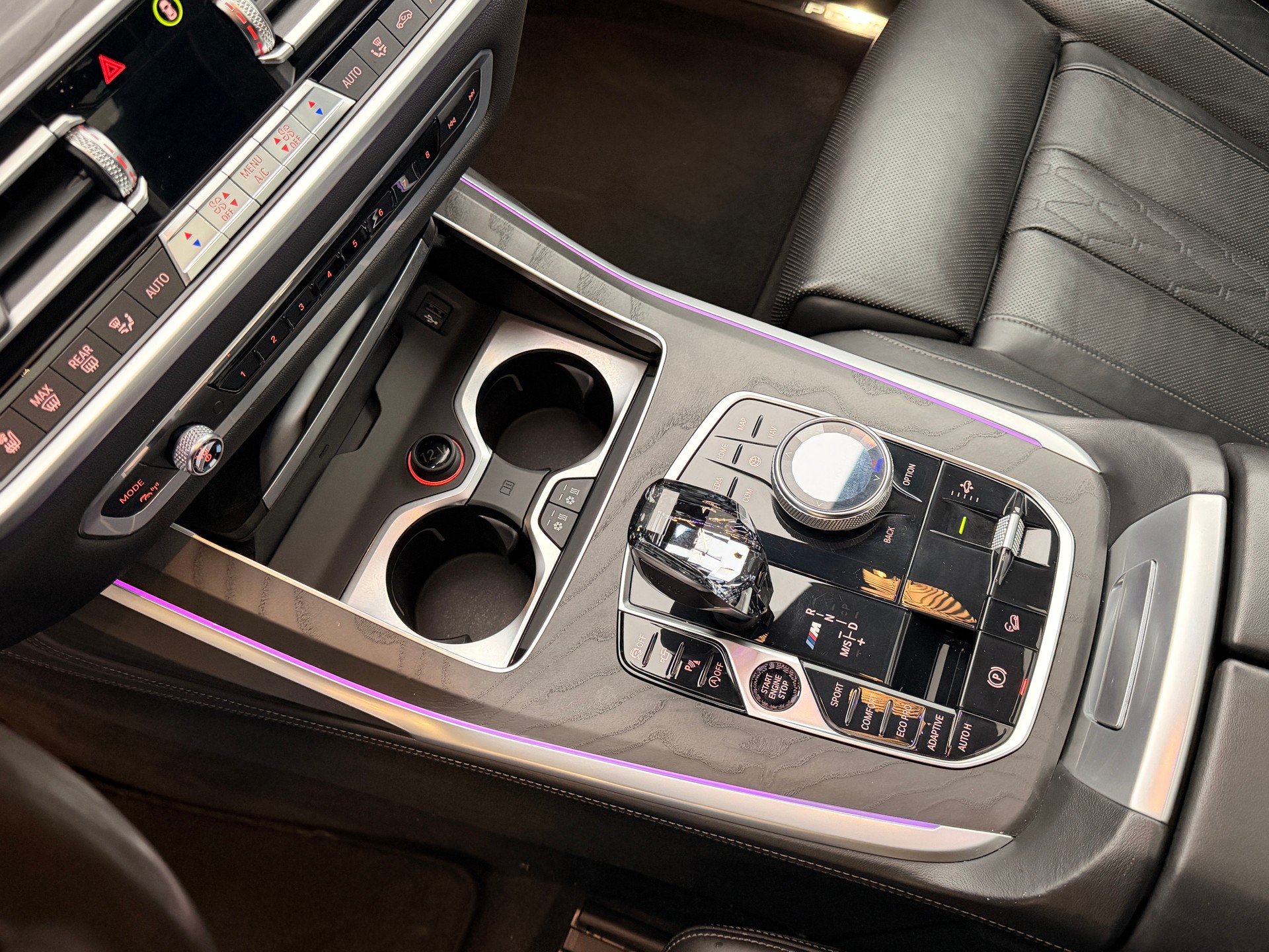 BMW X7 xDrive M50d Steptronic-image-12