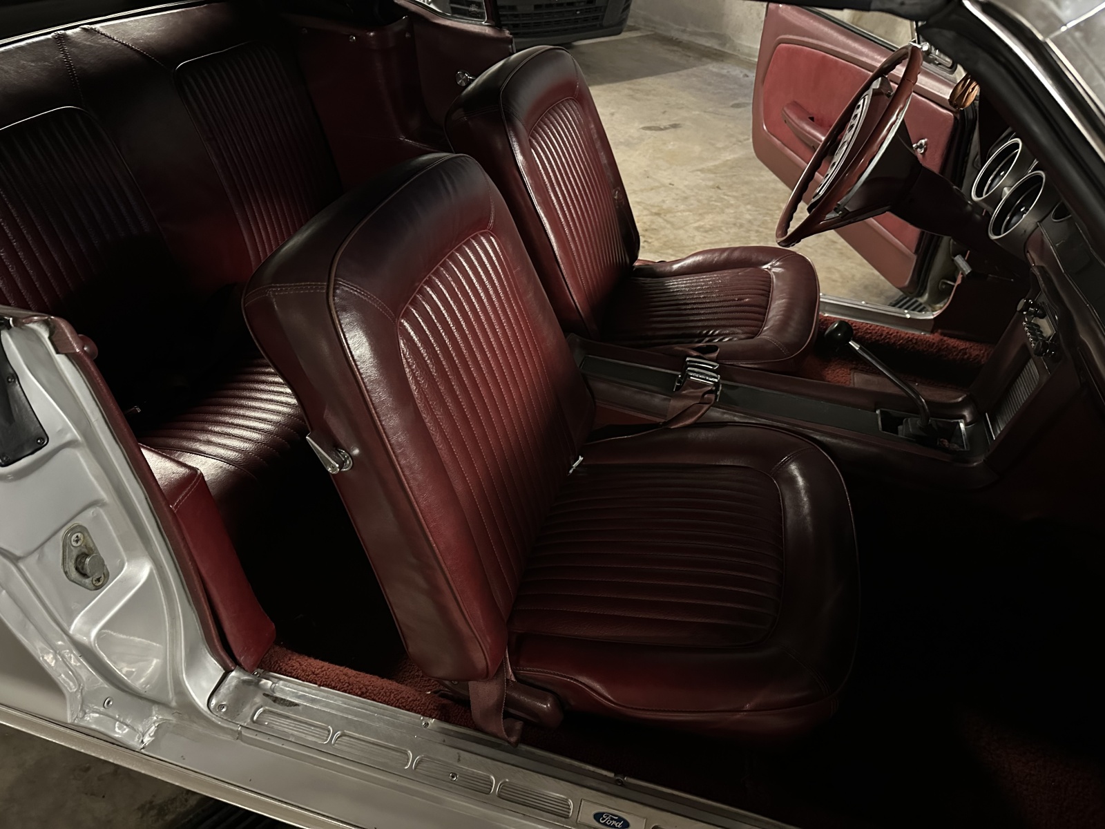 FORD Mustang Cabrio 3.2-image-23
