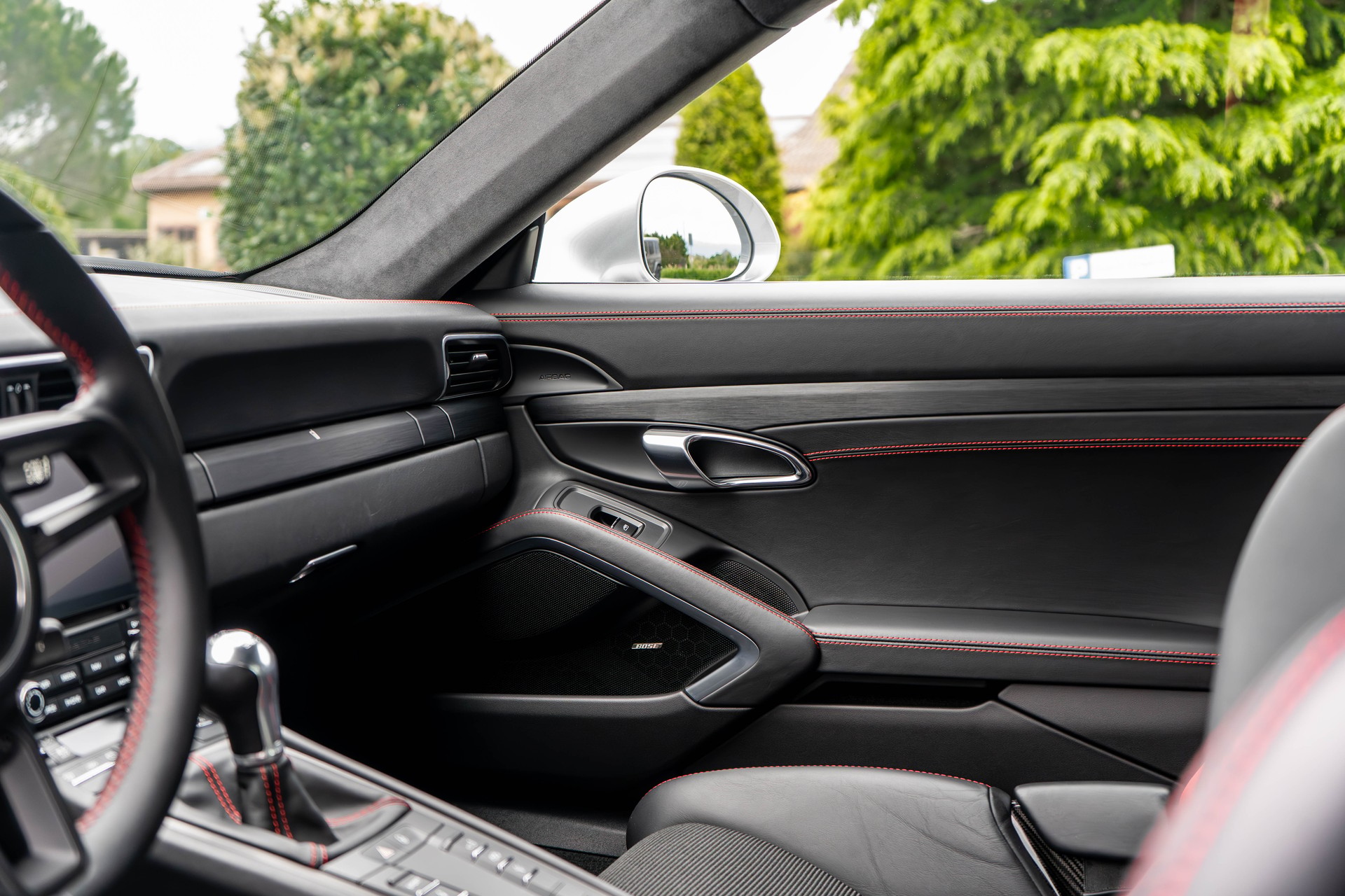 PORSCHE 911 GT3 Touring-image-14
