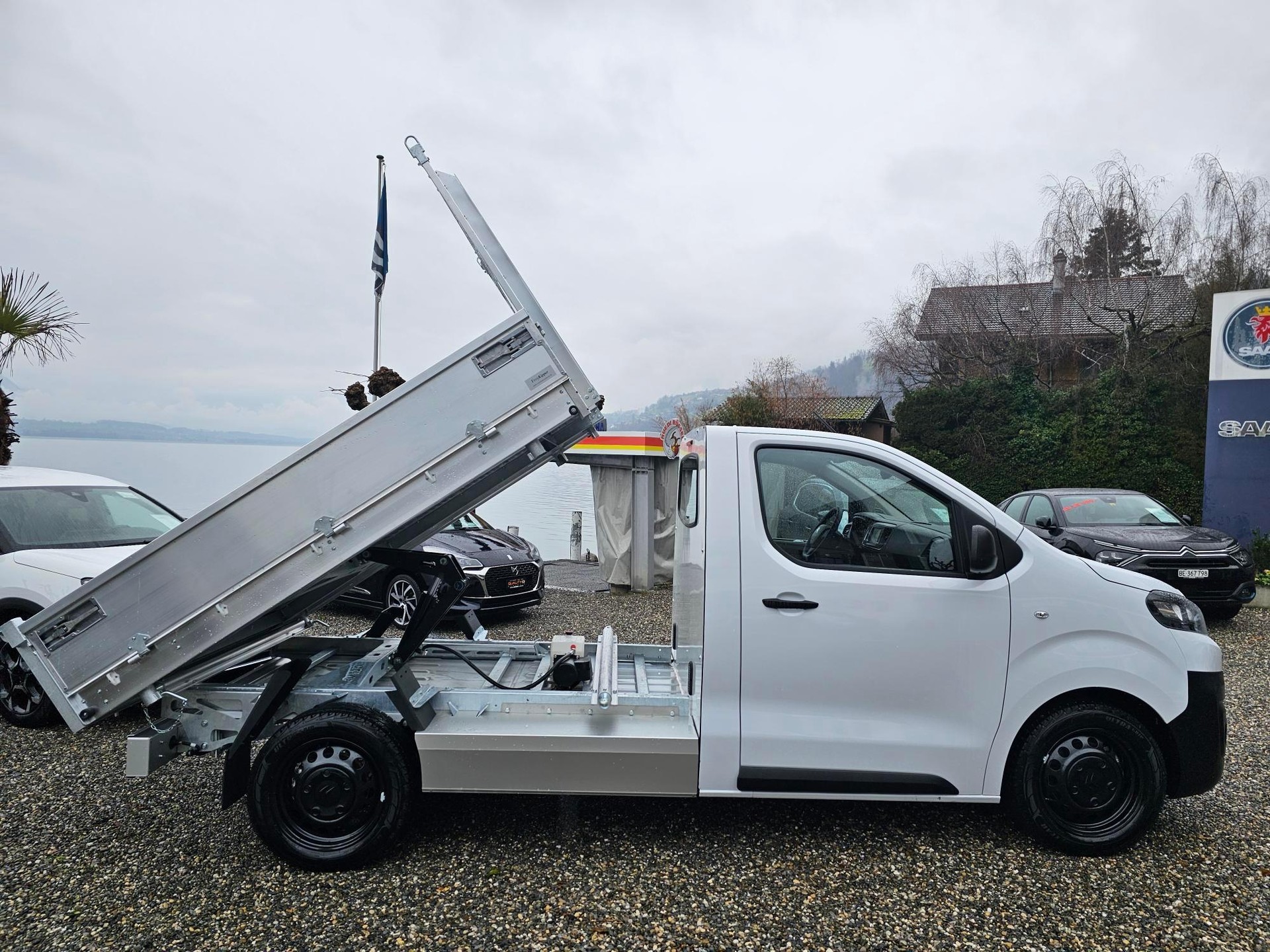 CITROEN e-Jumpy 3-Seitenkipper 75 kWh-image-6