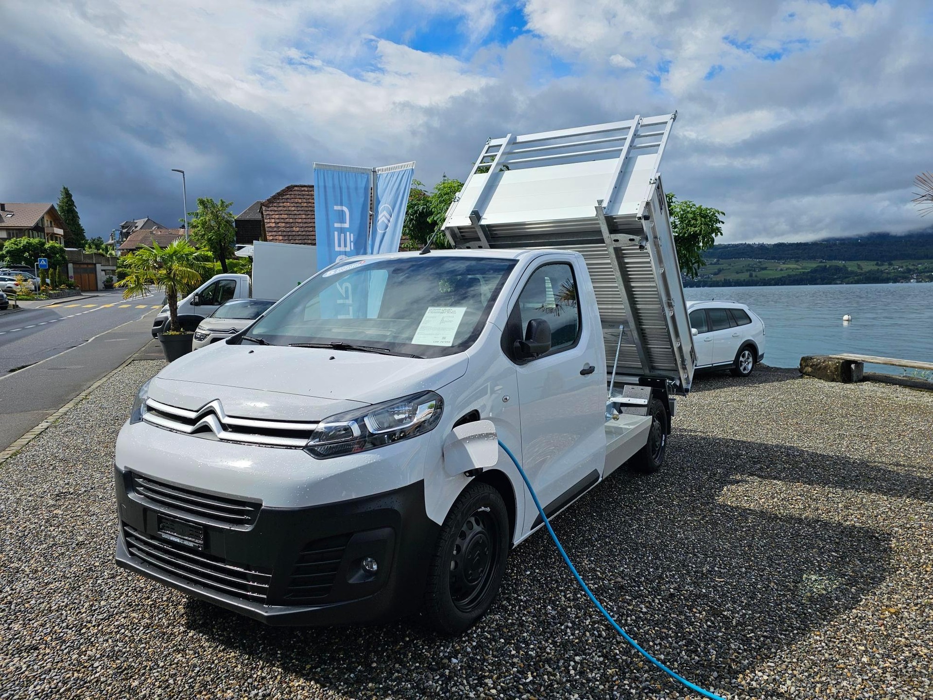 CITROEN e-Jumpy 3-Seitenkipper 75 kWh-image-0