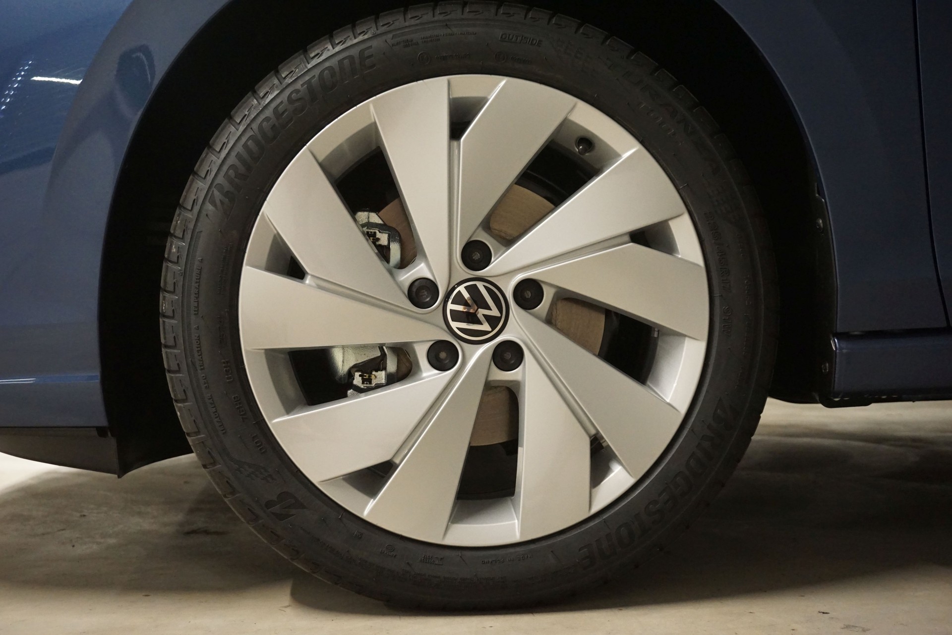 VW Golf 1.5 e TSI mHEV United DSG-image-10