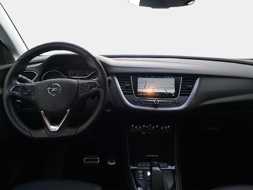 OPEL Grandland X 1.6T/200 Ultimate Hybrid-image-13