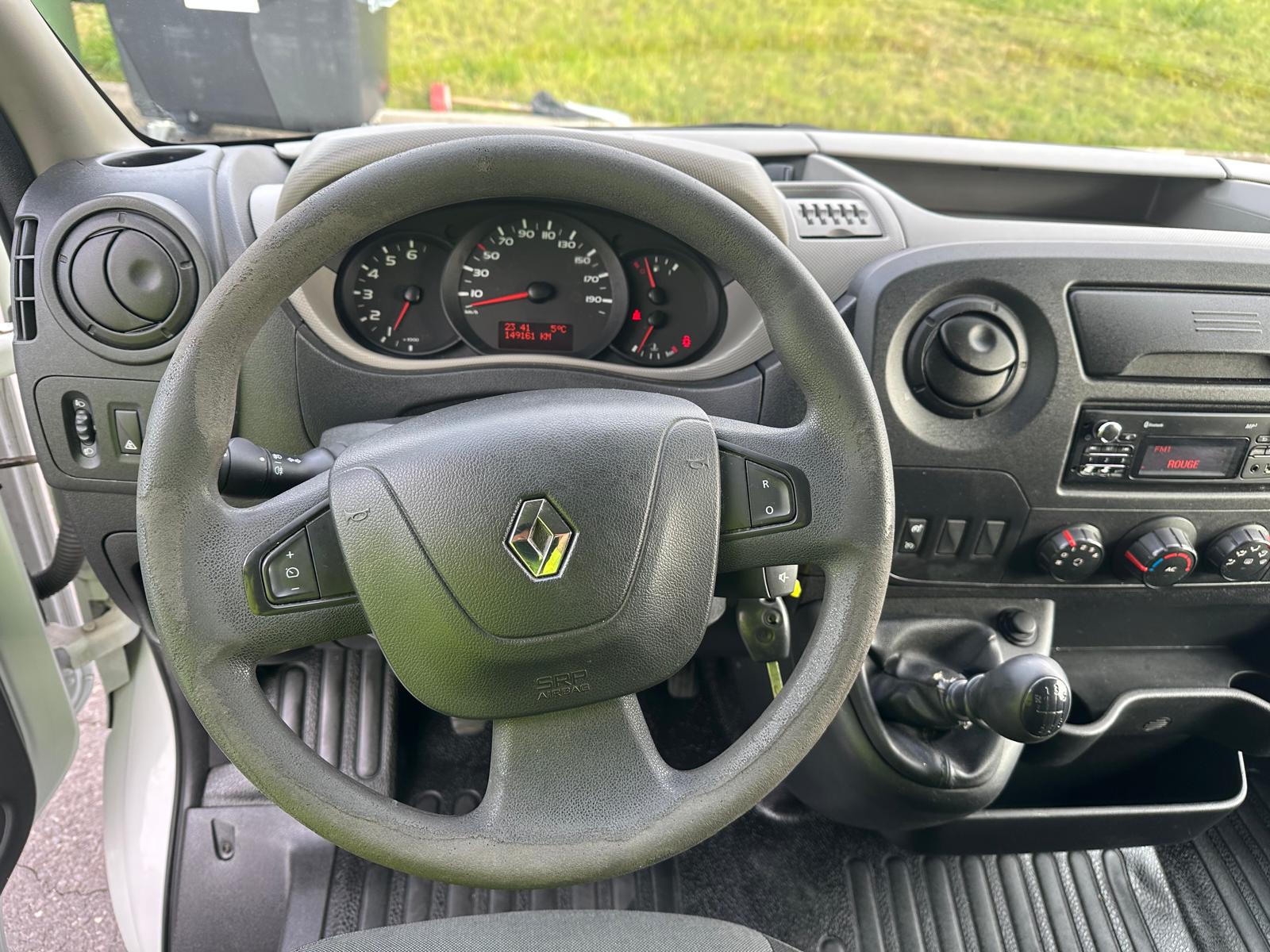 RENAULT Master P35 2.3dCi L4H1-image-25