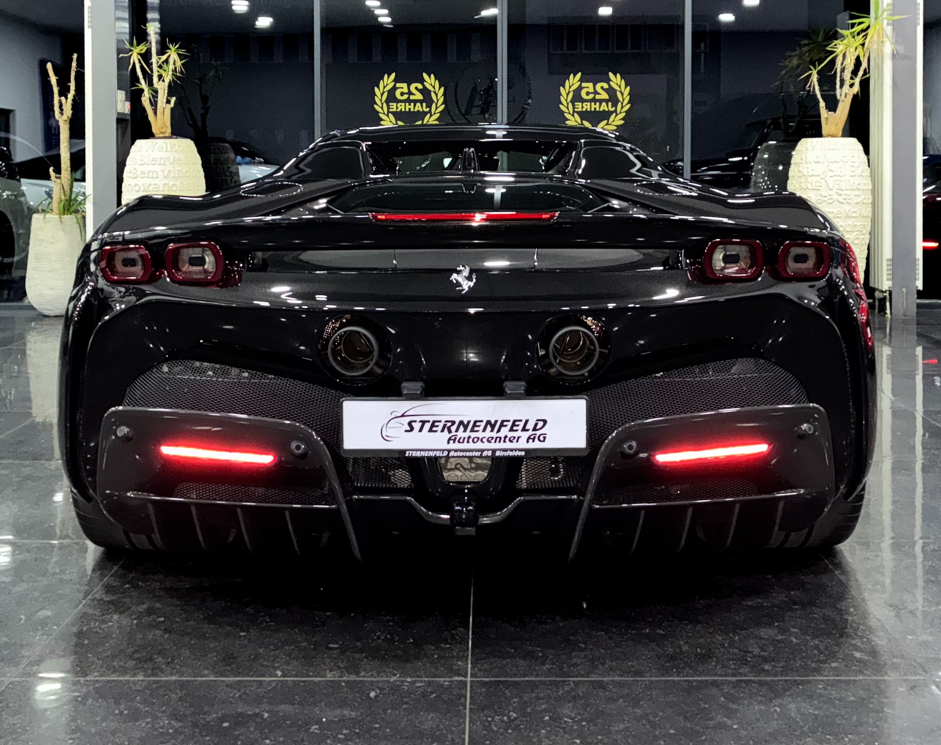 FERRARI SF90 Spider-image-8