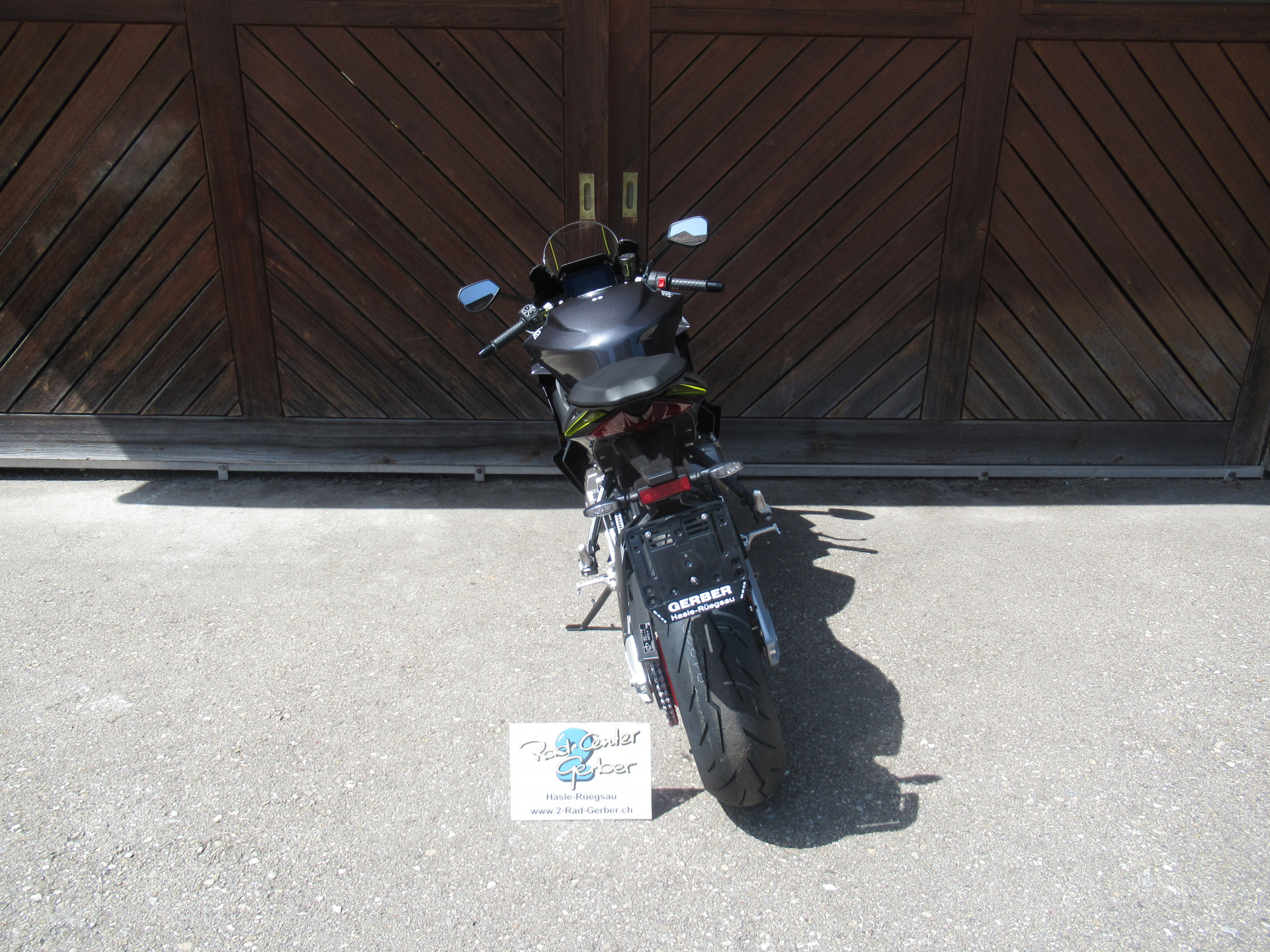 APRILIA RS 660-showroom-element-3