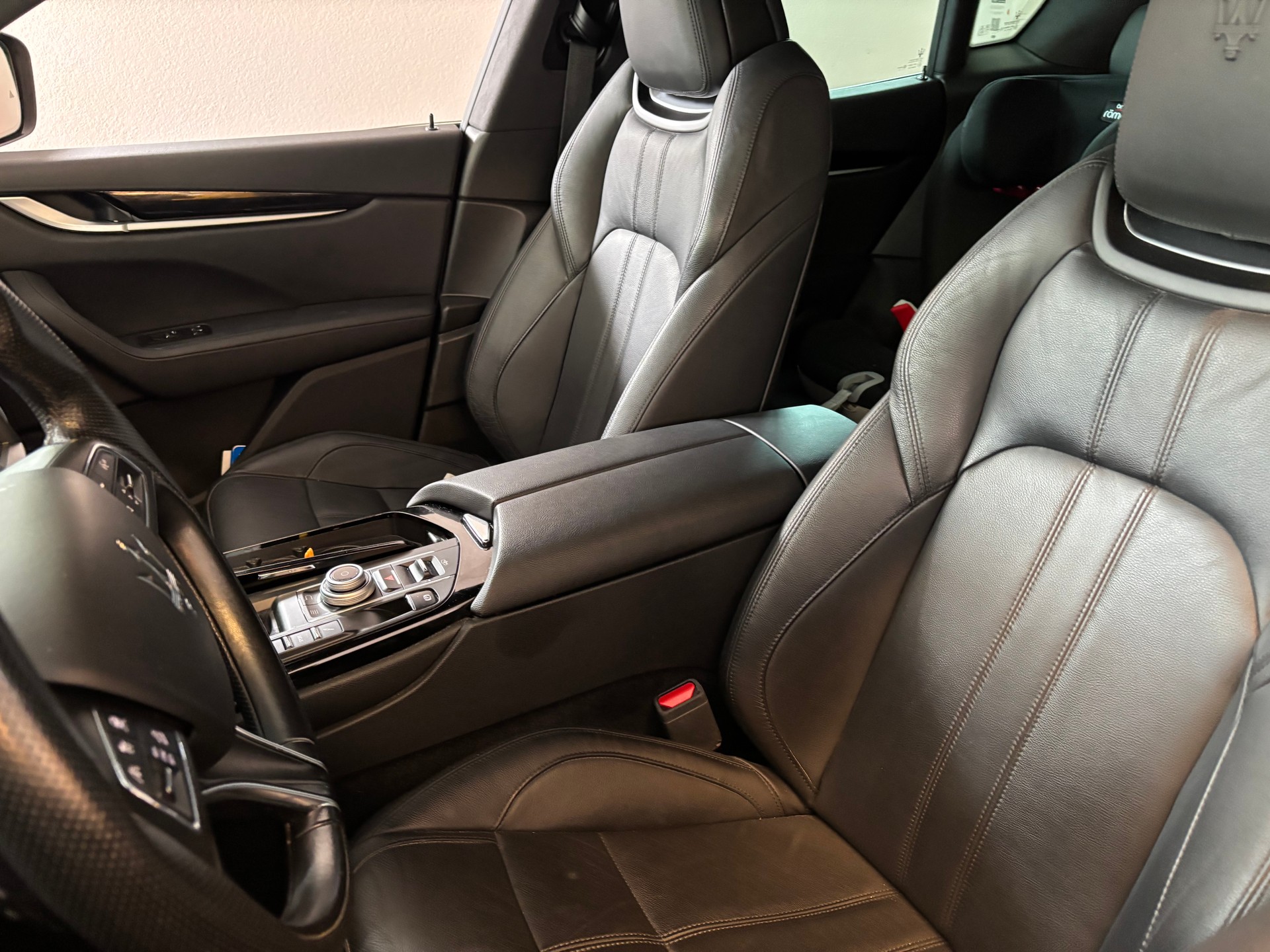 MASERATI Levante 3.0 V6 GranSport Automatica-image-10