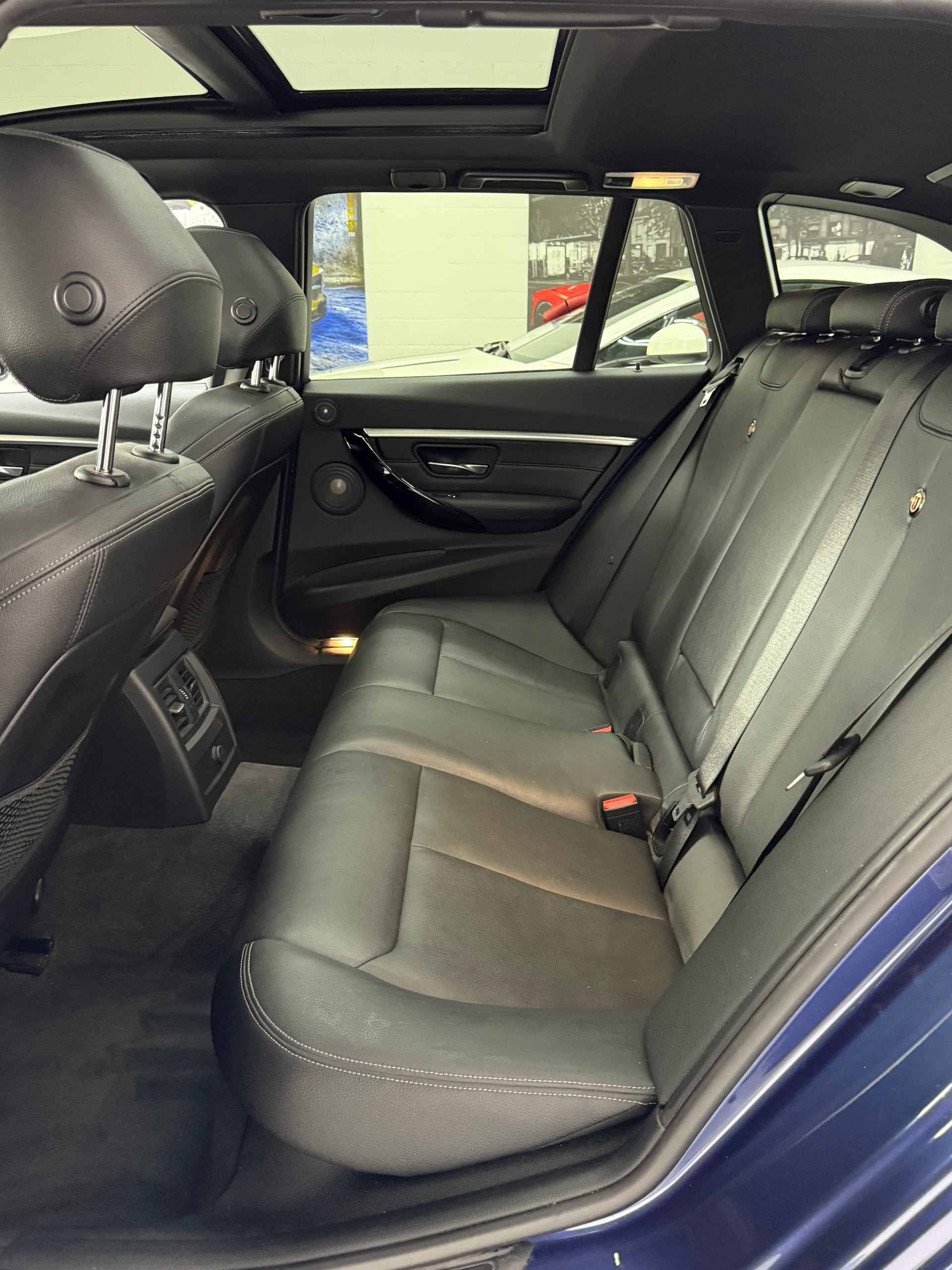 BMW-ALPINA B3 BiTurbo Touring 3.0 xDrive Switch-Tronic-image-16
