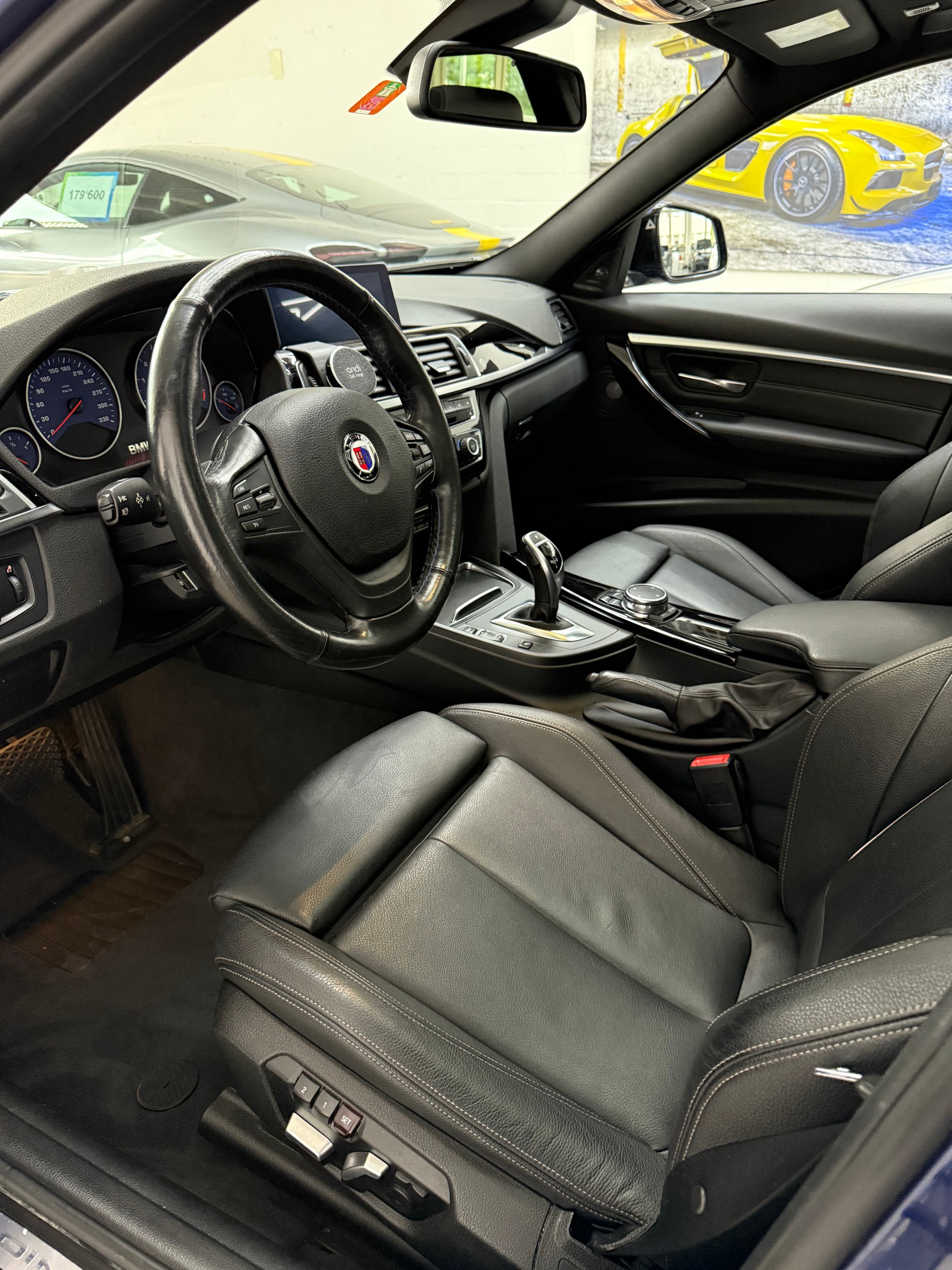 BMW-ALPINA B3 BiTurbo Touring 3.0 xDrive Switch-Tronic-image-12