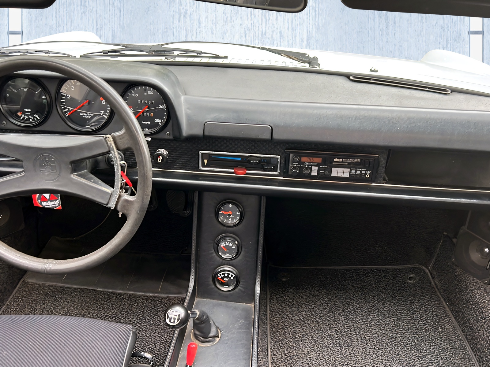 PORSCHE 914-image-14