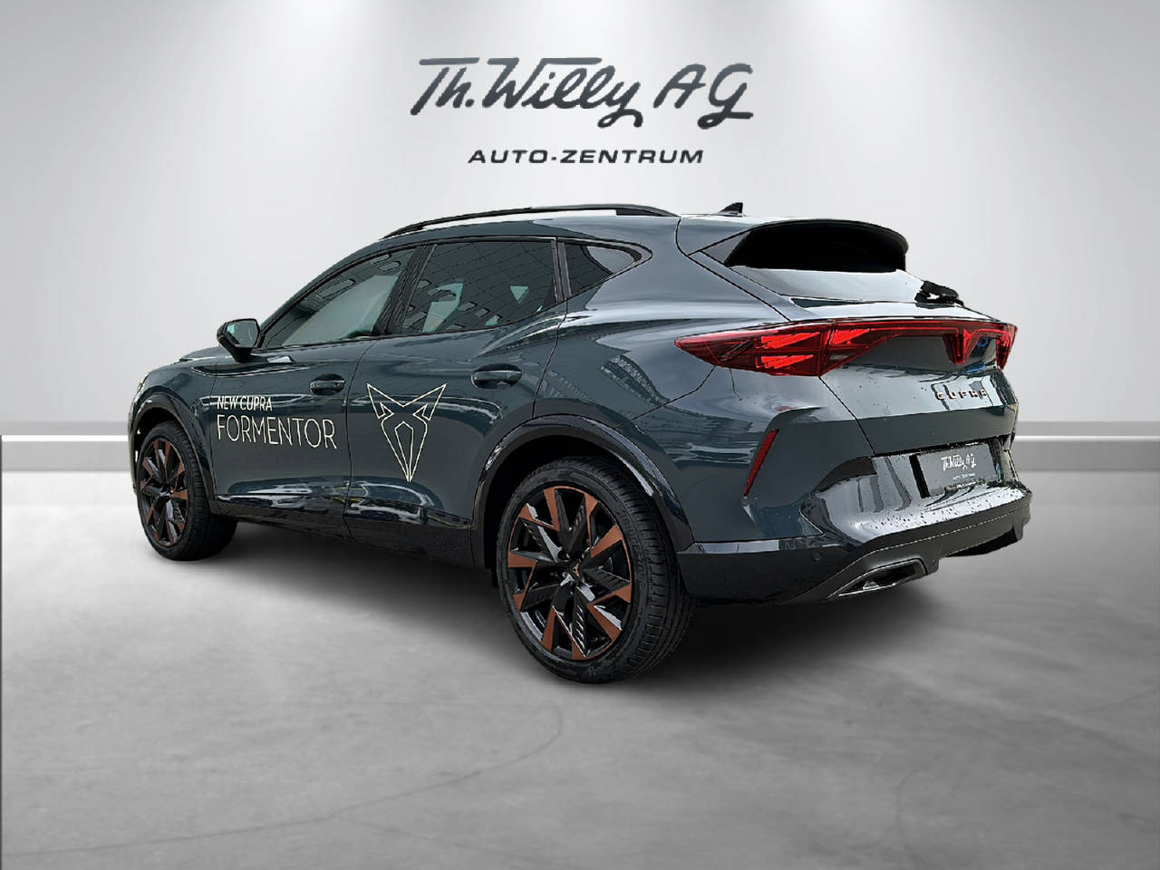 CUPRA Formentor 1.5 eTSI DSG-image-2