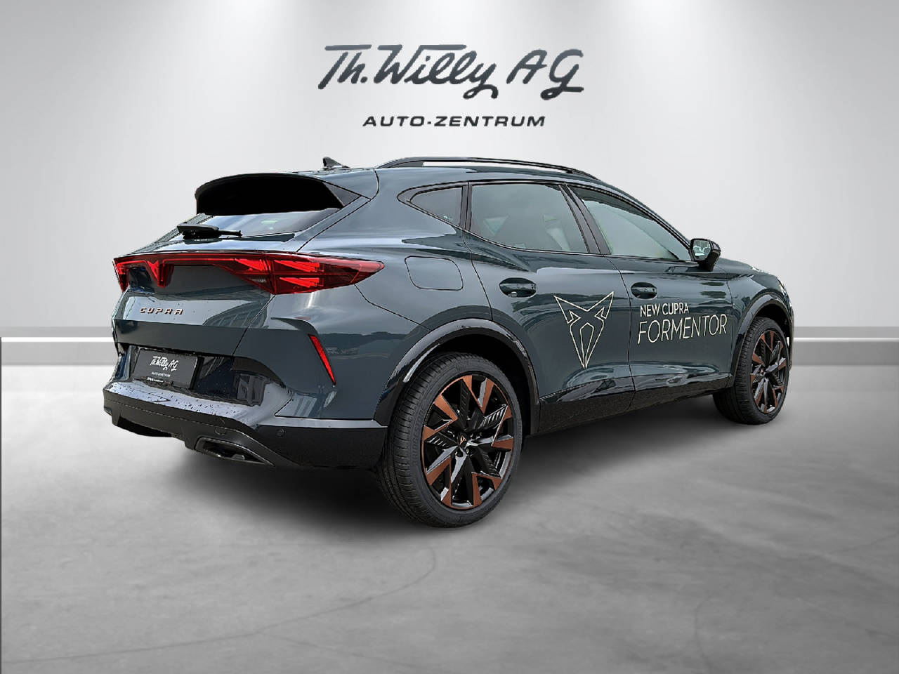 CUPRA Formentor 1.5 eTSI DSG-image-4
