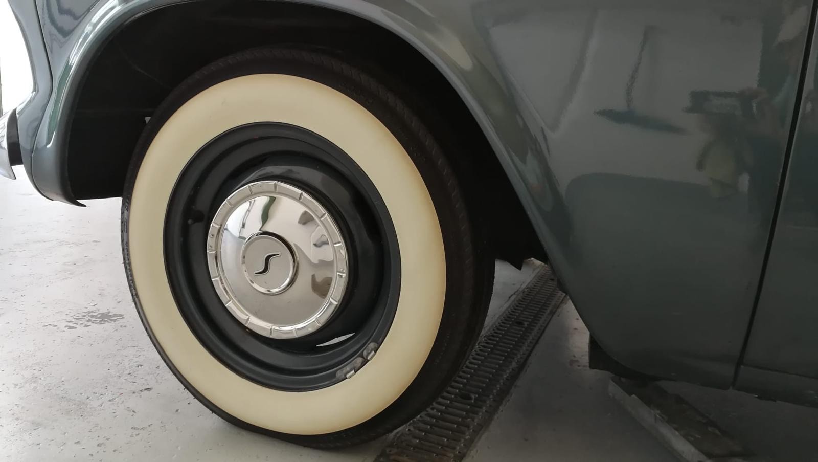 STUDEBAKER Lark V8 Hardtop-image-12