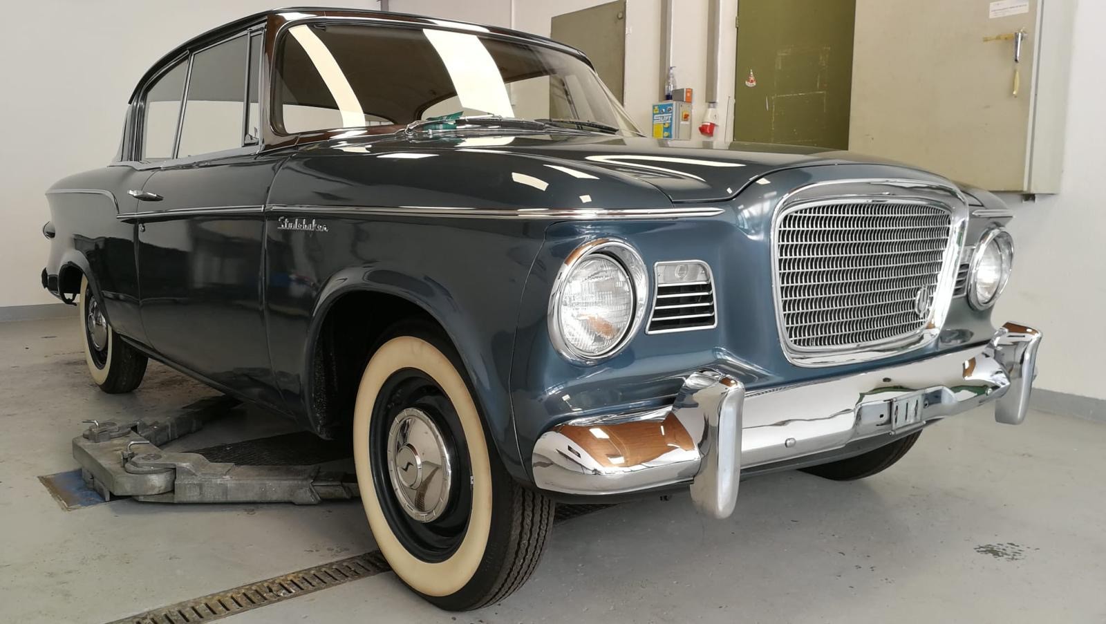 STUDEBAKER Lark V8 Hardtop-image-9