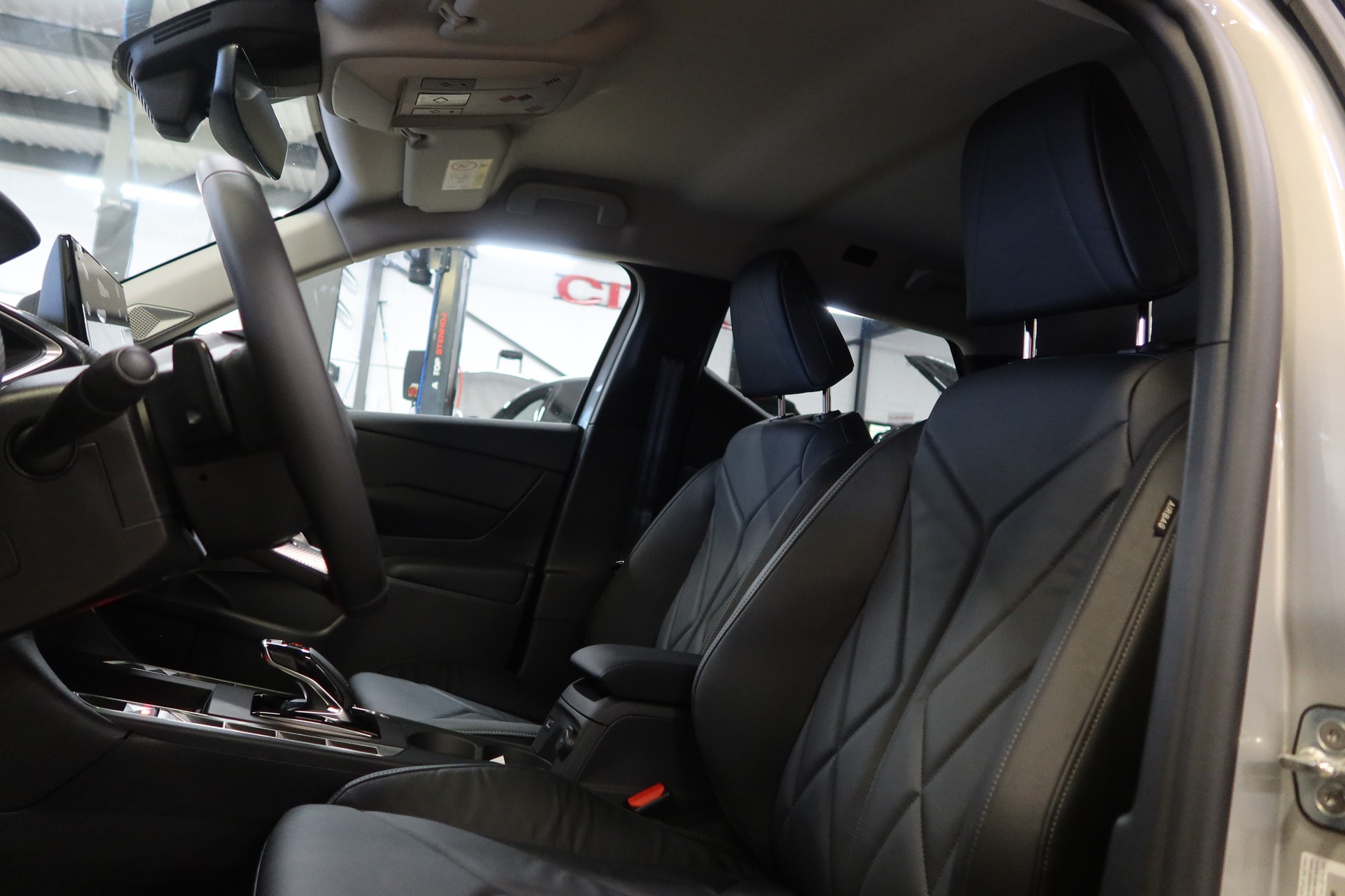 DS AUTOMOBILES DS 3 1.2 MHEV Diva Diva-image-11