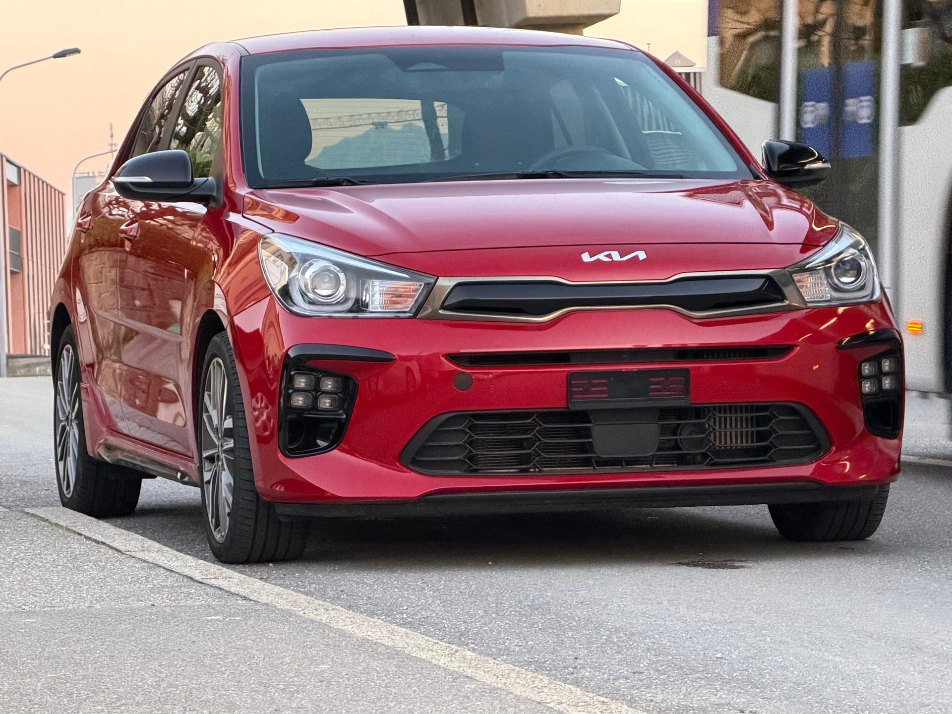KIA Rio 1.0 T-GDi MHEV First Edition iMT-showroom-element-3