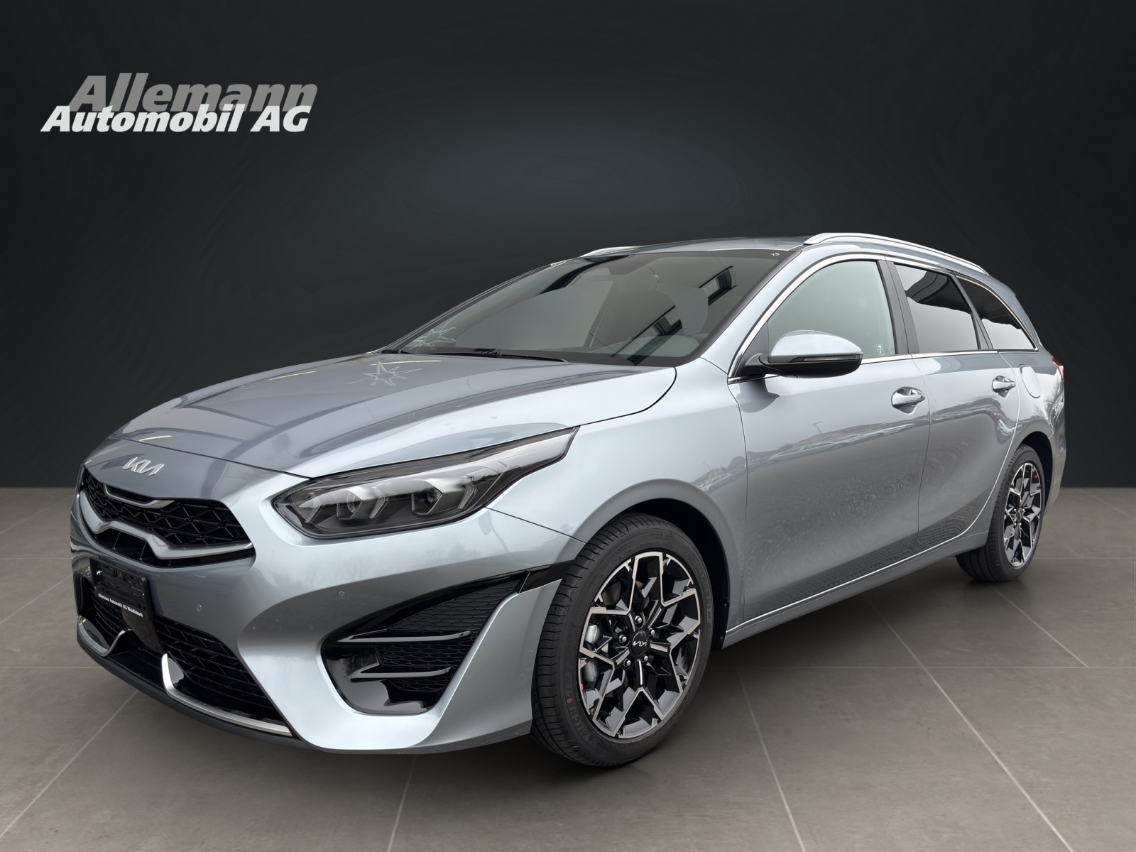 KIA Ceed SW 1.5 T-GDi MHEV GT-Line — slika 1