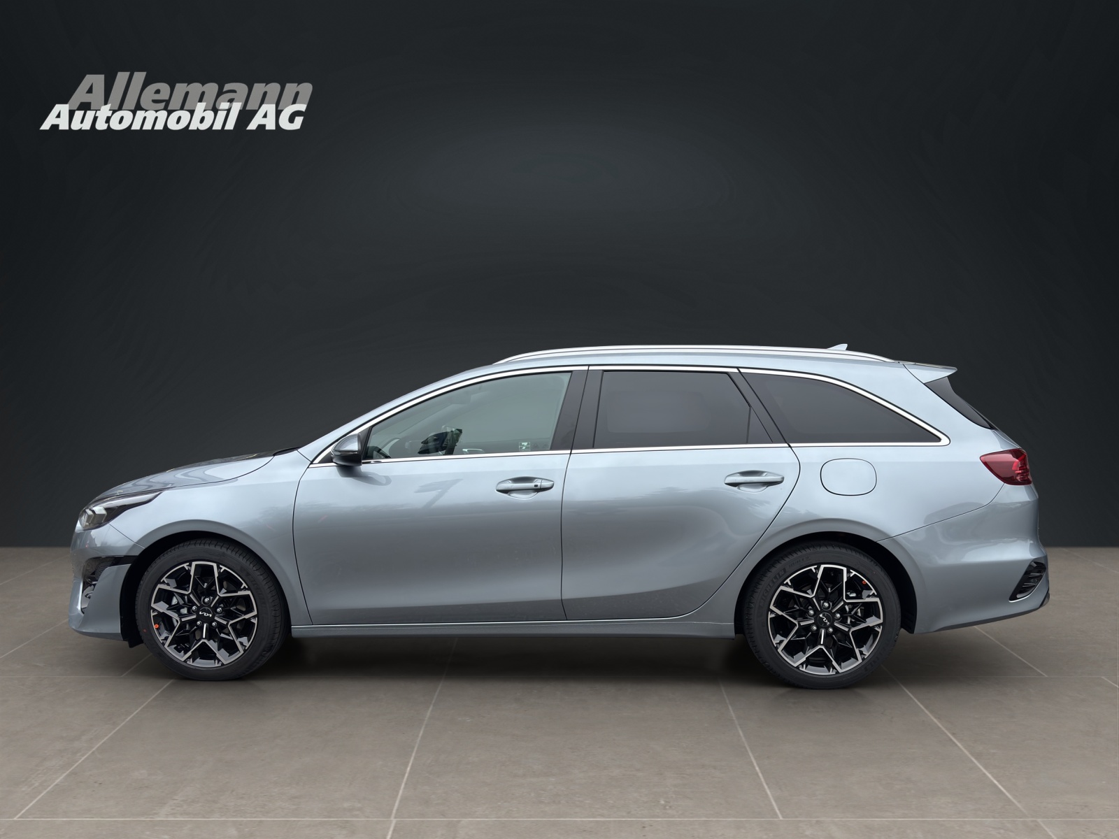 KIA Ceed SW 1.5 T-GDi MHEV GT-Line-image-2