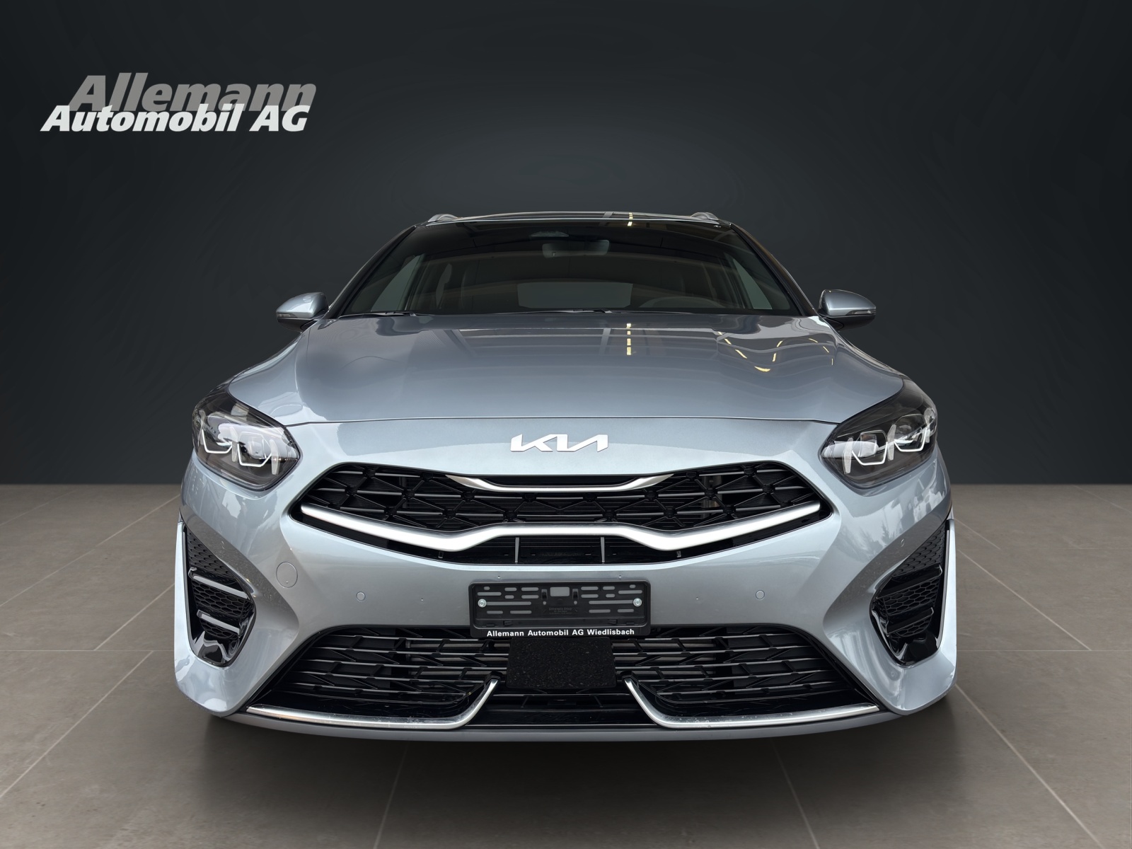 KIA Ceed SW 1.5 T-GDi MHEV GT-Line-image-1