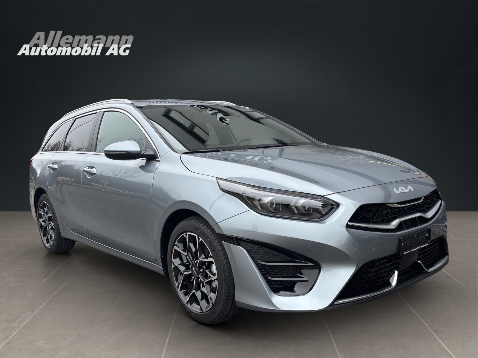KIA Ceed SW 1.5 T-GDi MHEV GT-Line-image-7