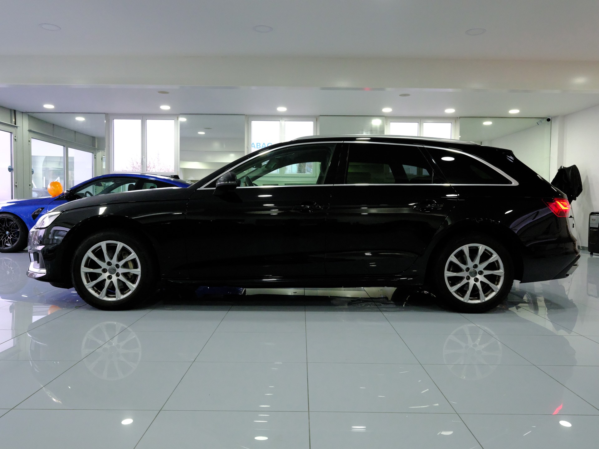 AUDI A4 Avant 40 TDI advanced Attraction quattro S-tronic *Technikpaket Plus*-image-7